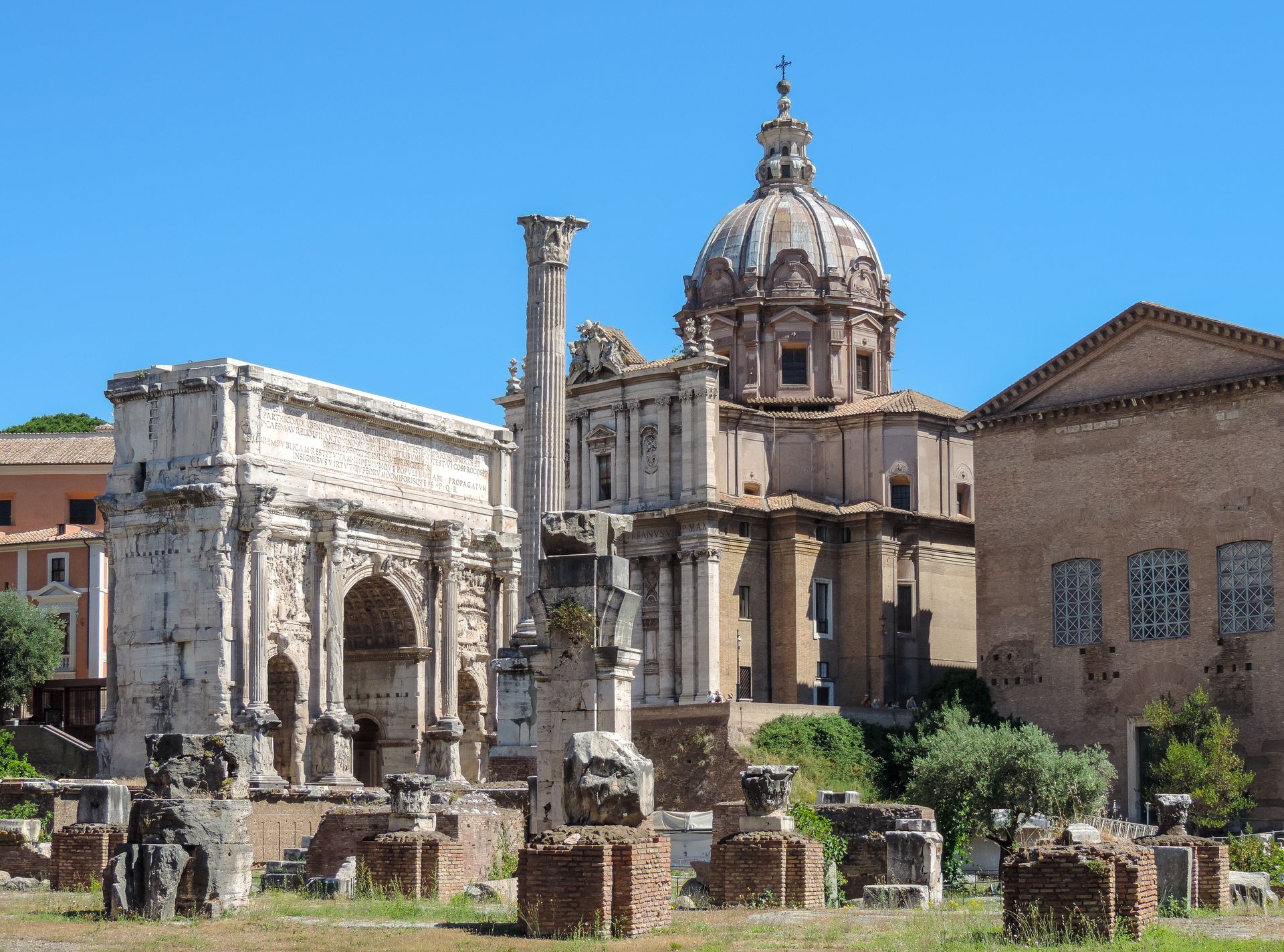 Privileged Colosseum Tour | Roman Forum & Palatine Hill