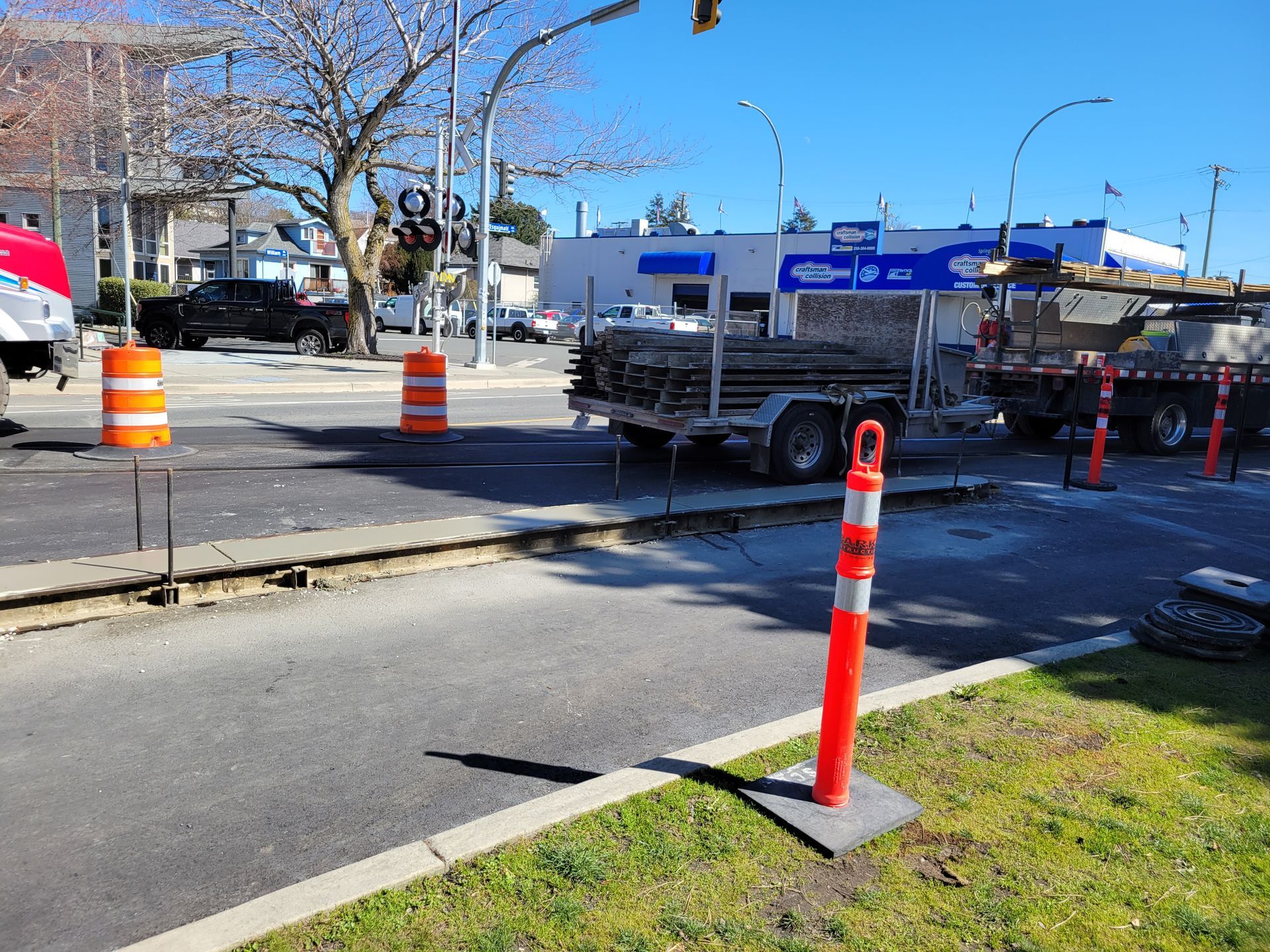 pouring concrete for curbs
