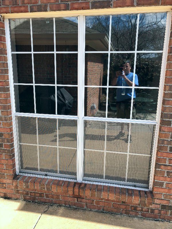 Expert Home Tint Company — Tinted Glass 46 in Montgomery, AL