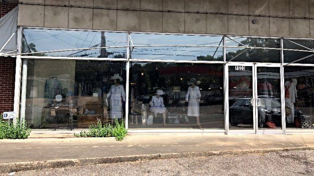 Store Tint Experts — Tinted Glass 62 in Montgomery, AL