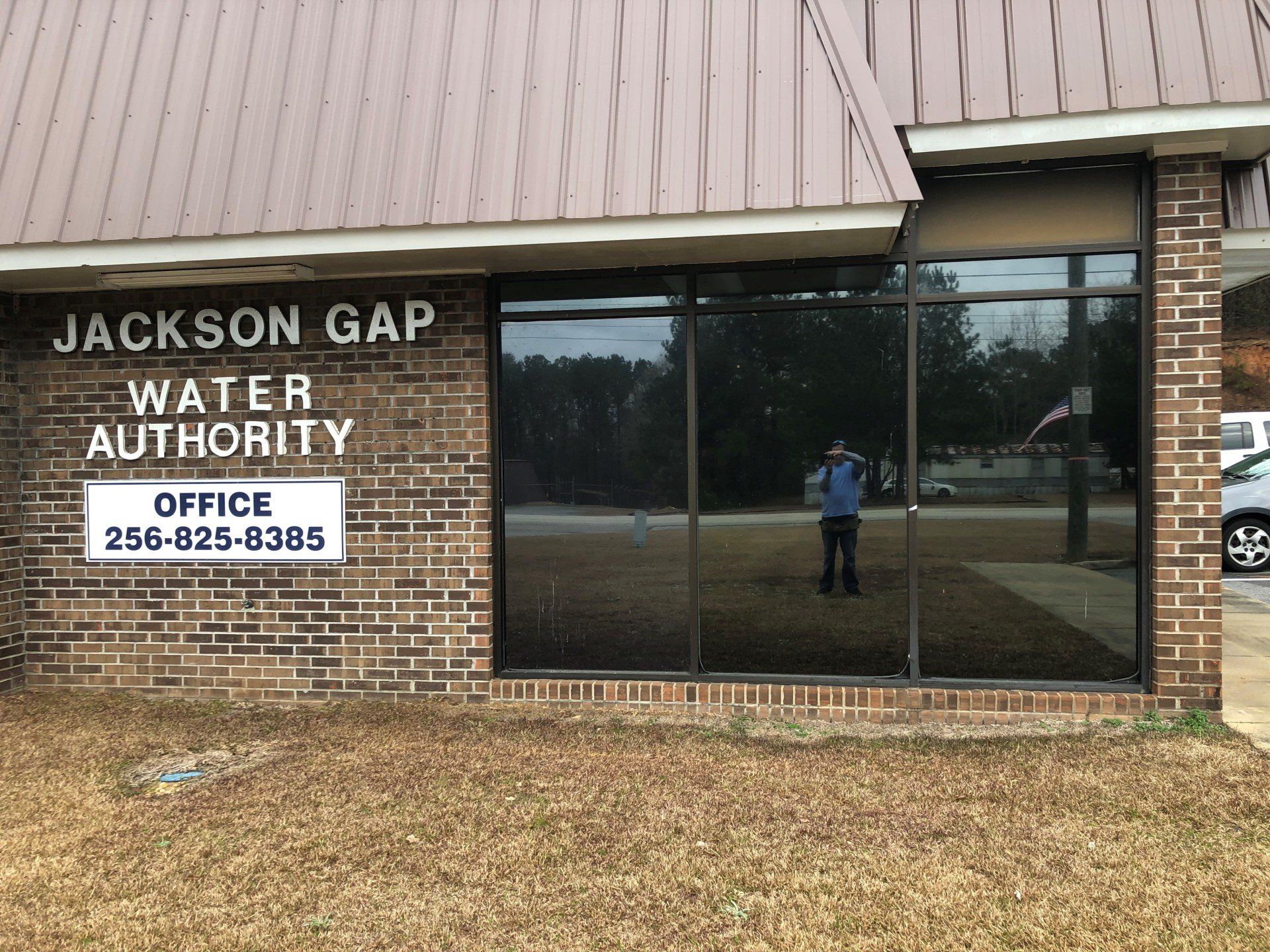 Professional Tint Installation - Business windows tinted in Jacksons Gap, AL