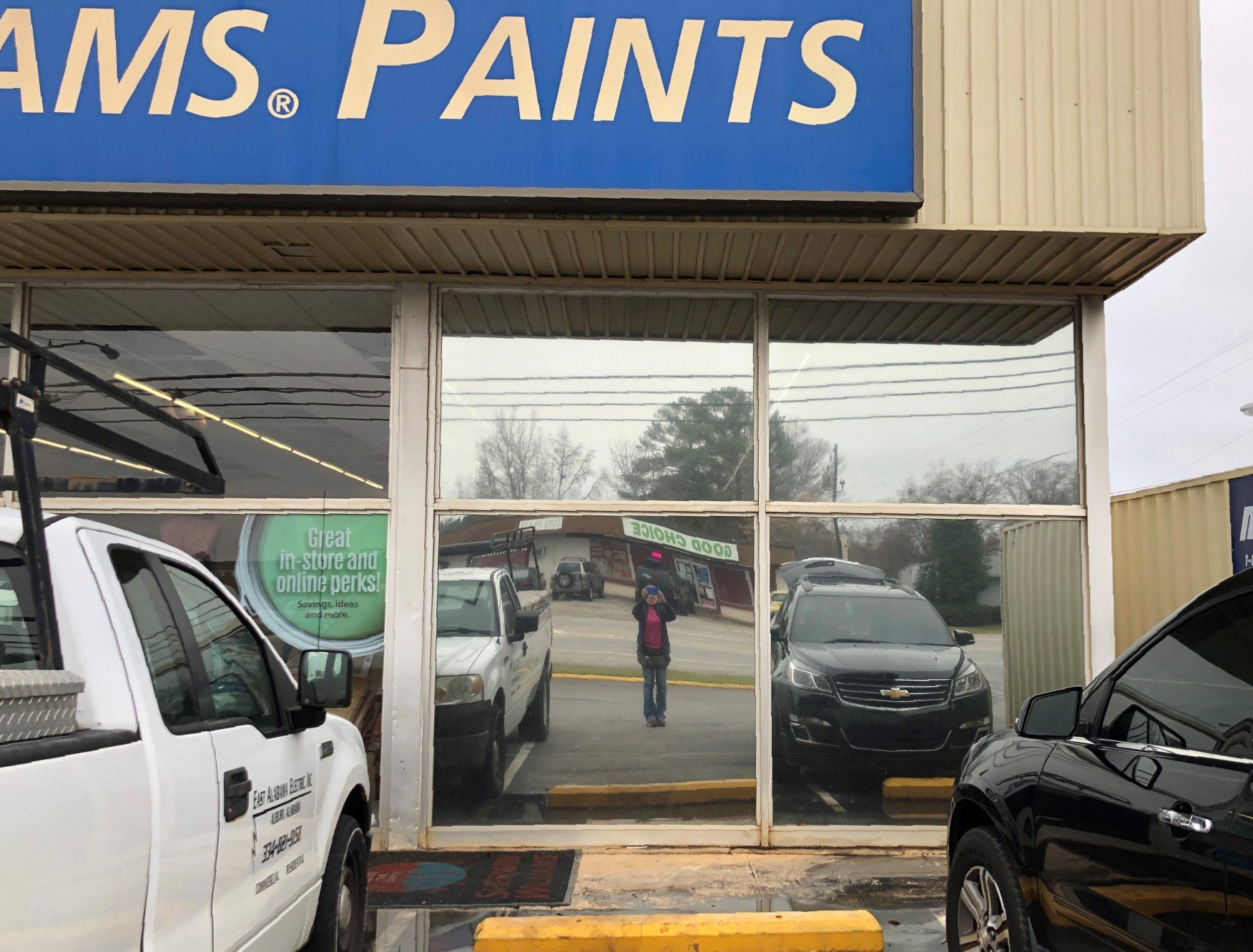 Professional tinting service in Auburn, AL - Business storefront window tint installed in Auburn, AL