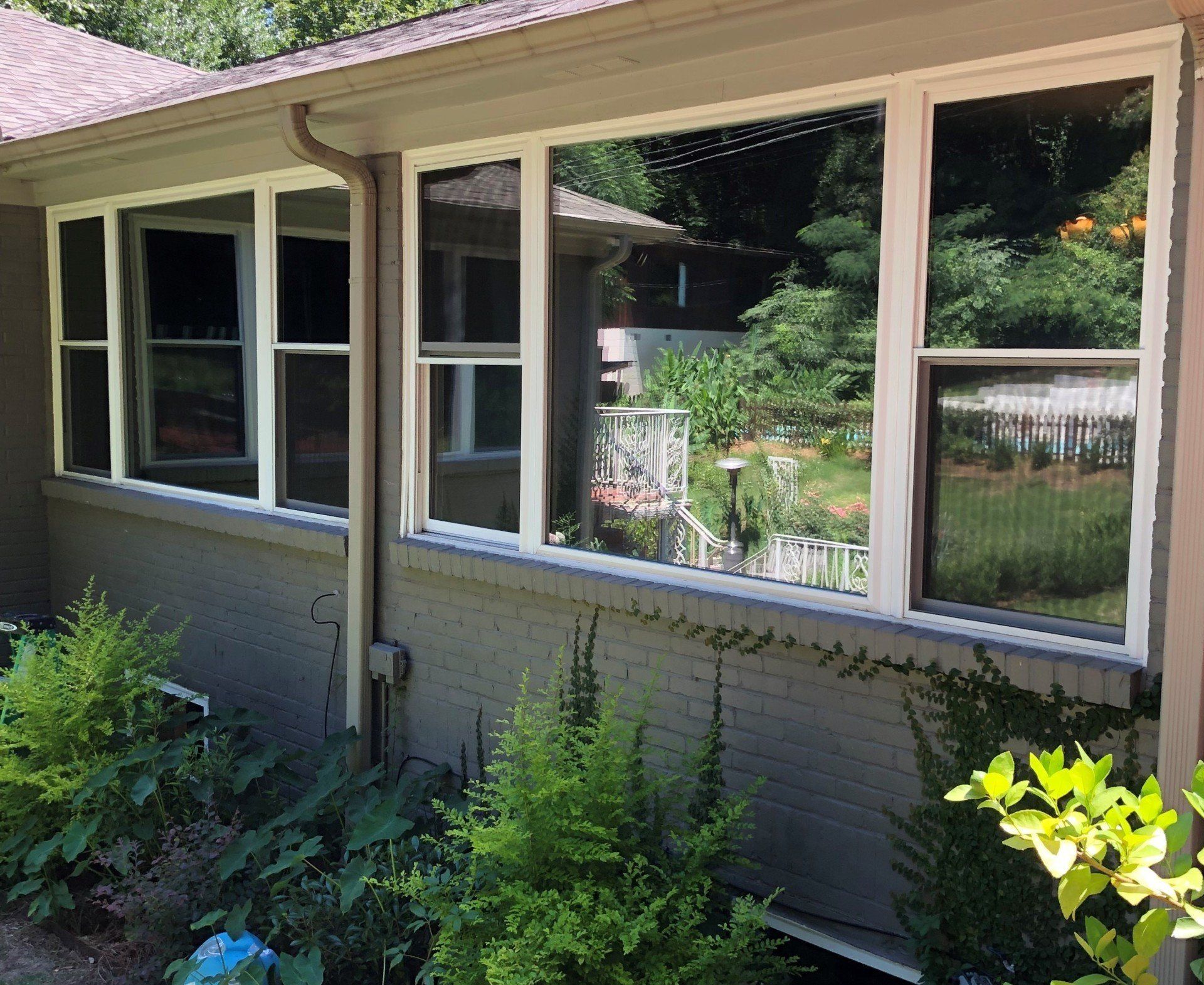 Professional window tint installed on 6.14.2019 - SPF home Tint installation in Prattville, AL