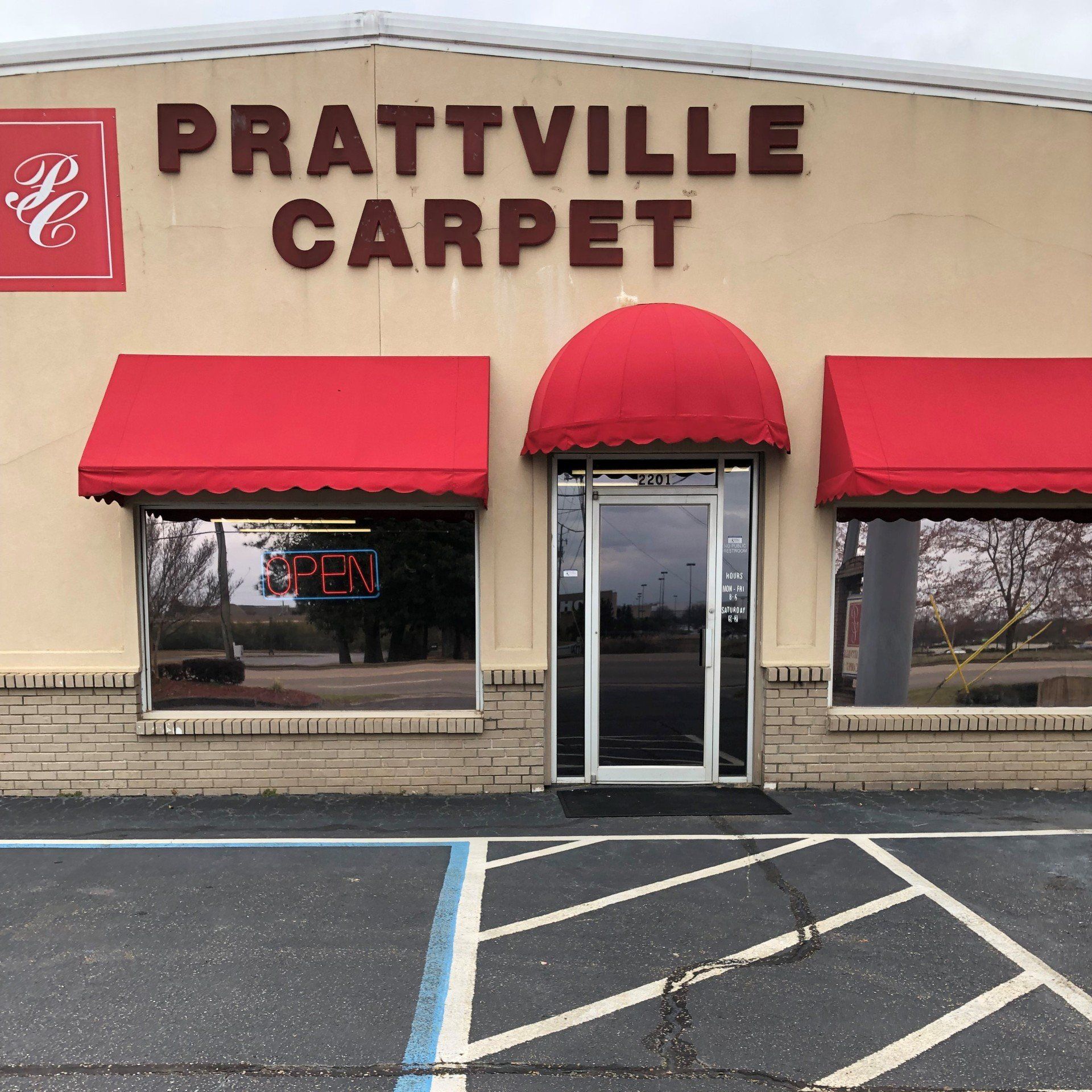 Professional tinted storefront windows at Prattville Carpet - Business tint installation 1.14.2019 in Prattville, AL