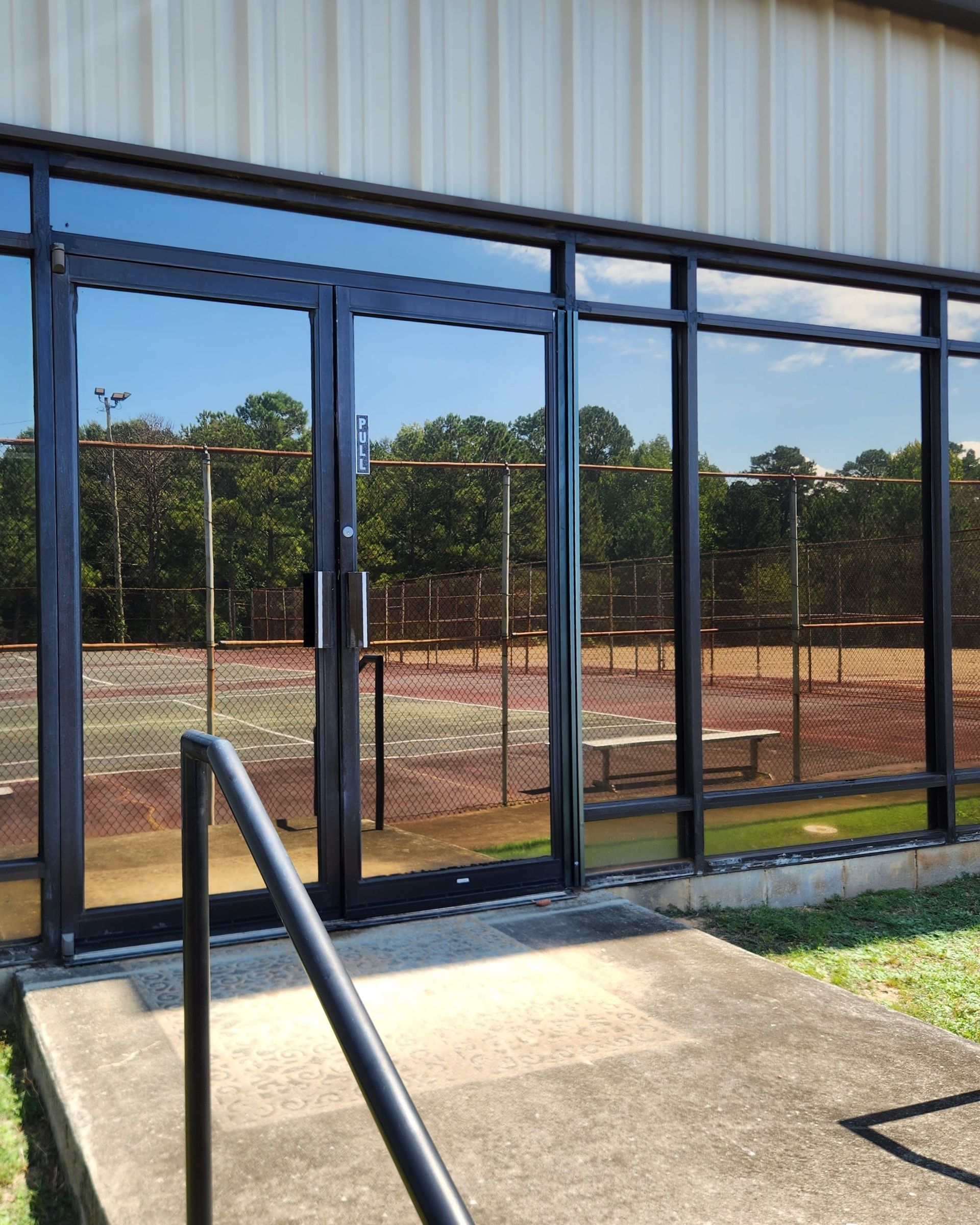 professional SPF tinting service adding unmatched efficiency with modern benefits and fresh new look appeal to gym windows. New energy efficient windows don't compare to the heat blocking performance of spf ultra tint professionally installed in Prattville AL