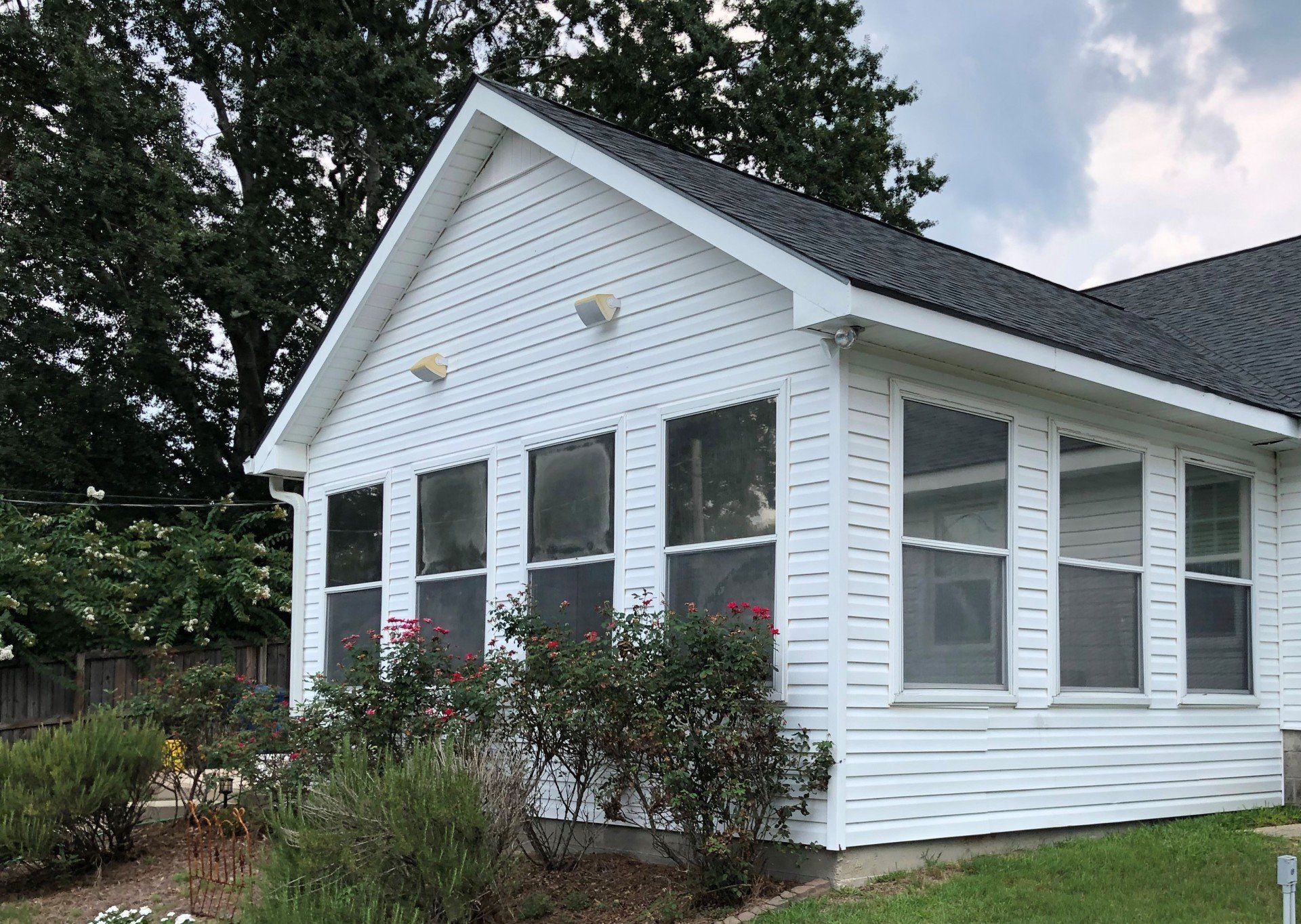 Professional residential tinting service - home windows tinted in Troy, Alabama