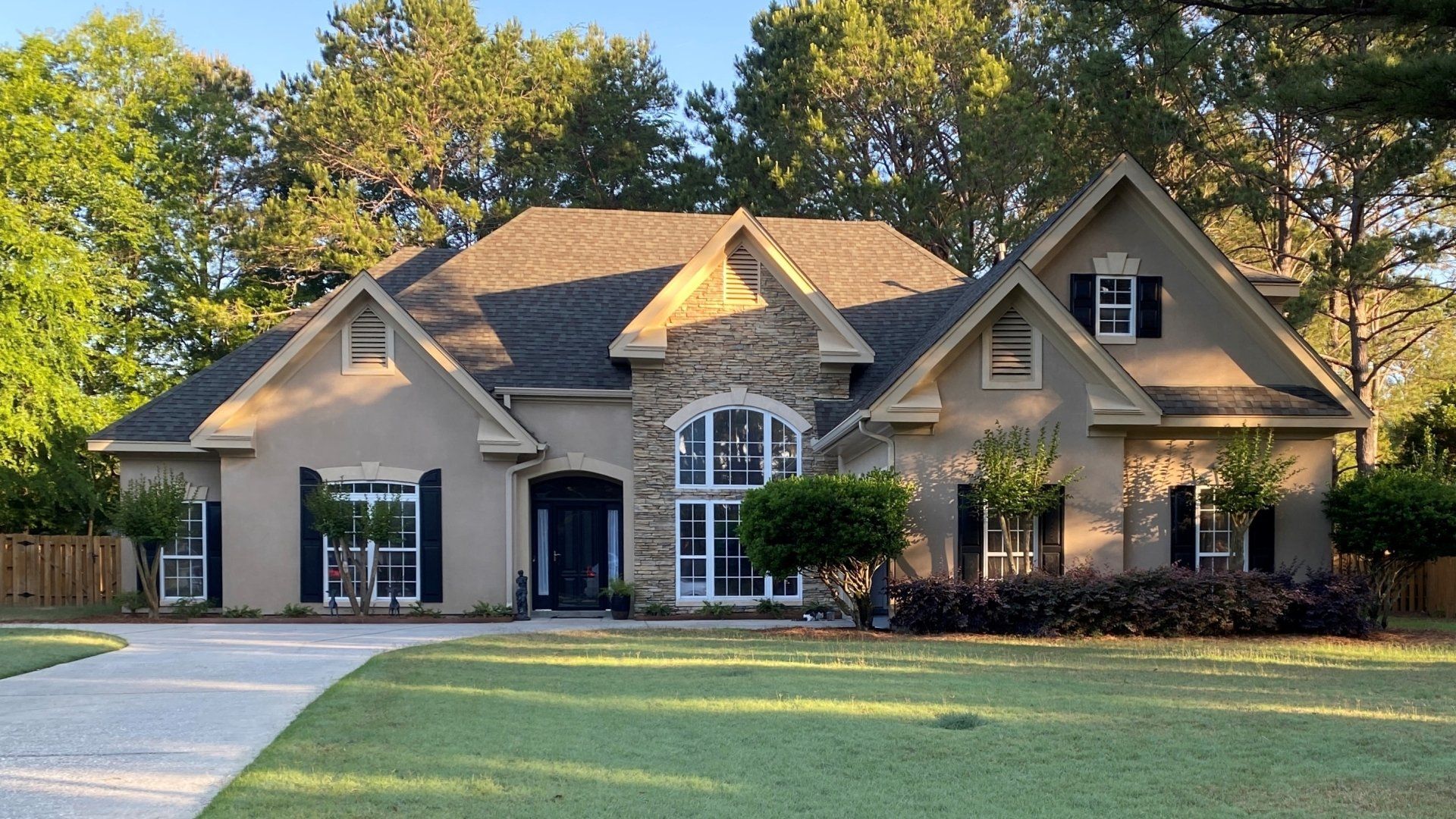 Save power - SPF Lt Rose Platinum Shielded Unmatched Heat for a residential window tint option allowing this much light to remain inside. Deer Creek AL