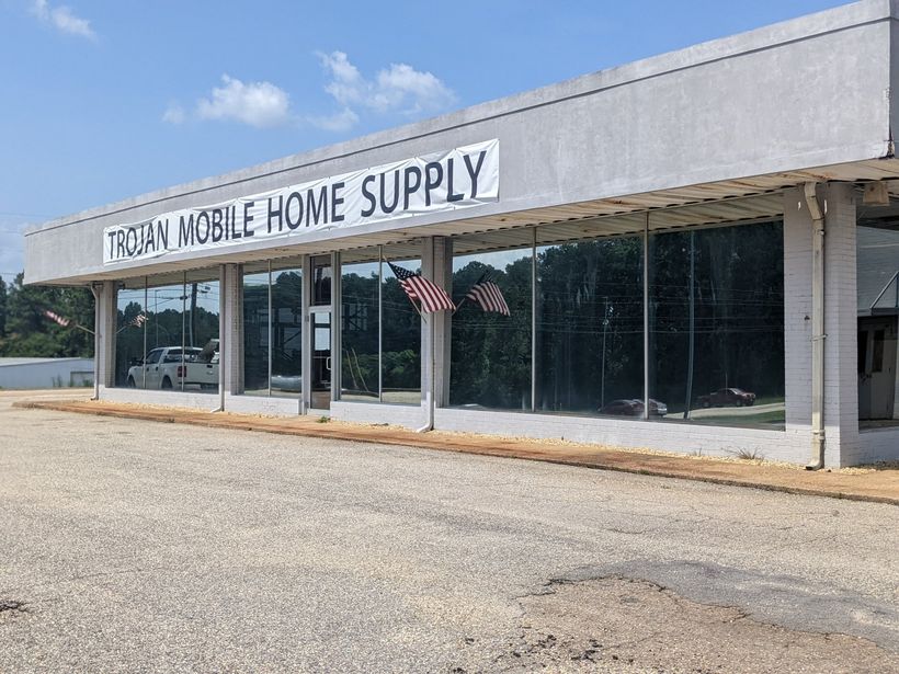 store window tinting troy AL - Heat & Glare Blocked from causing high energy costs and other issues. Comfort and clarity are felt & seen inside. Now Stormproof also. After SPF ULTRA Tint