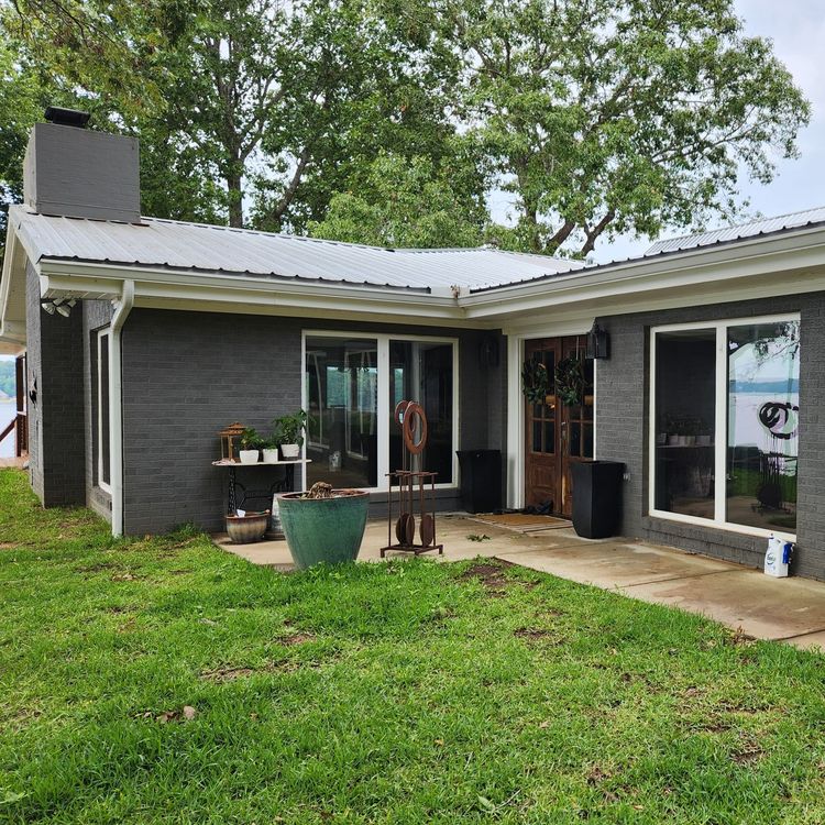 residential window tinting - SPF Dimmed Crystal home tint keeps the natural look and color while blocking maximum heat for a semi-transparent exterior option. SPF Tint installed in AL