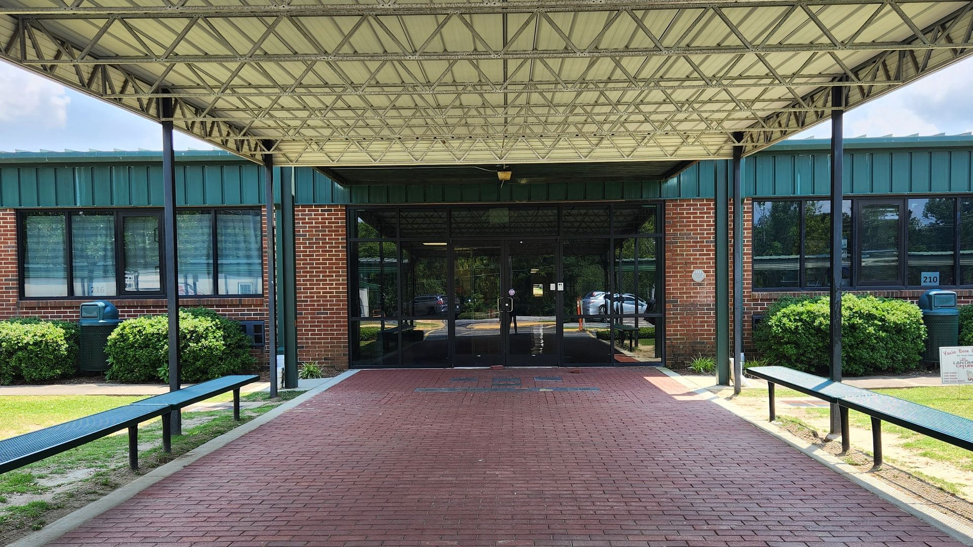 security film Auburn Opelika Smiths Station - Now the highest level of deterrant and .defense has been added to school windows and glass doors. Preventing forced entry through glass with SPF Security Film in AL