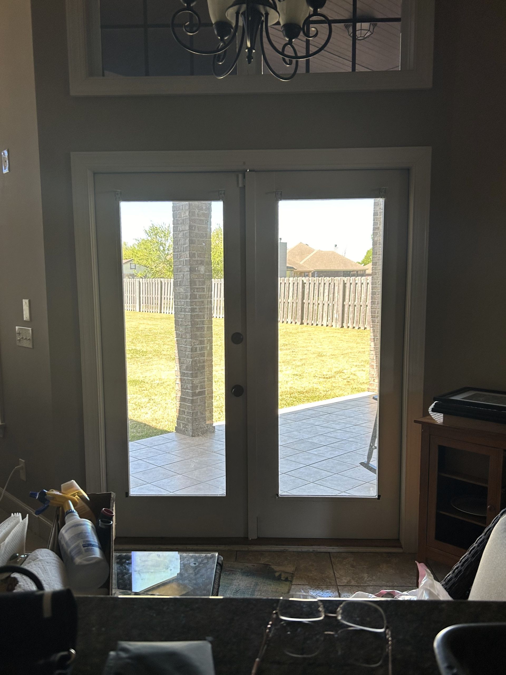 residential tint replaced blinds - bright Sun glare distortion has left the room including the view looking outside with SPF Supreme View Tint.