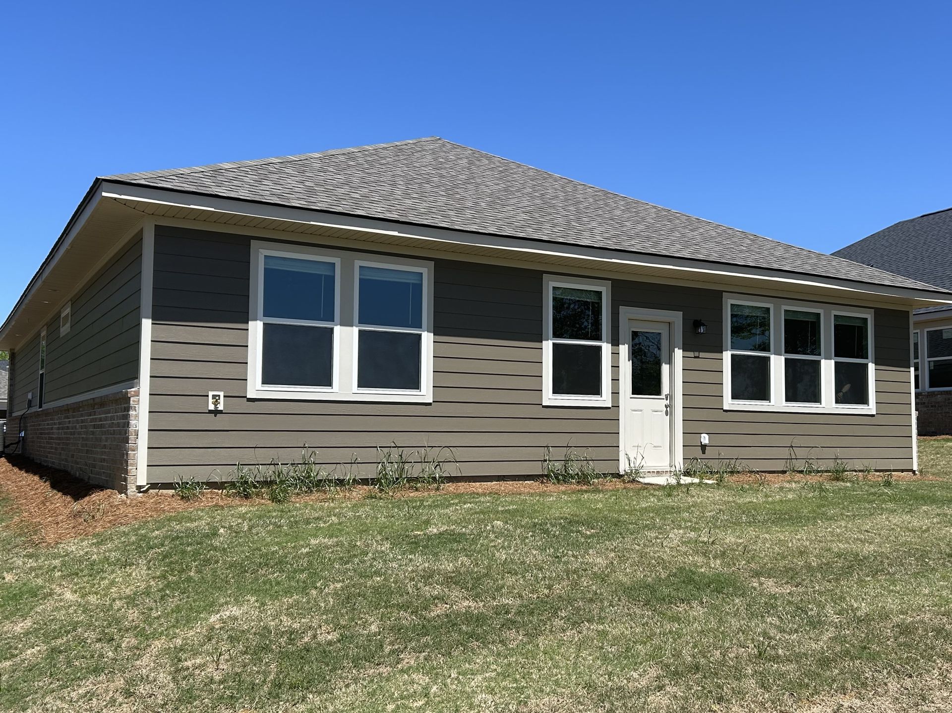 residential tinting in Auburn - home privacy with better viewing clarity. Plus UV heat blocking benefits were added as SPF Tint replaces window blinds in Auburn, AL