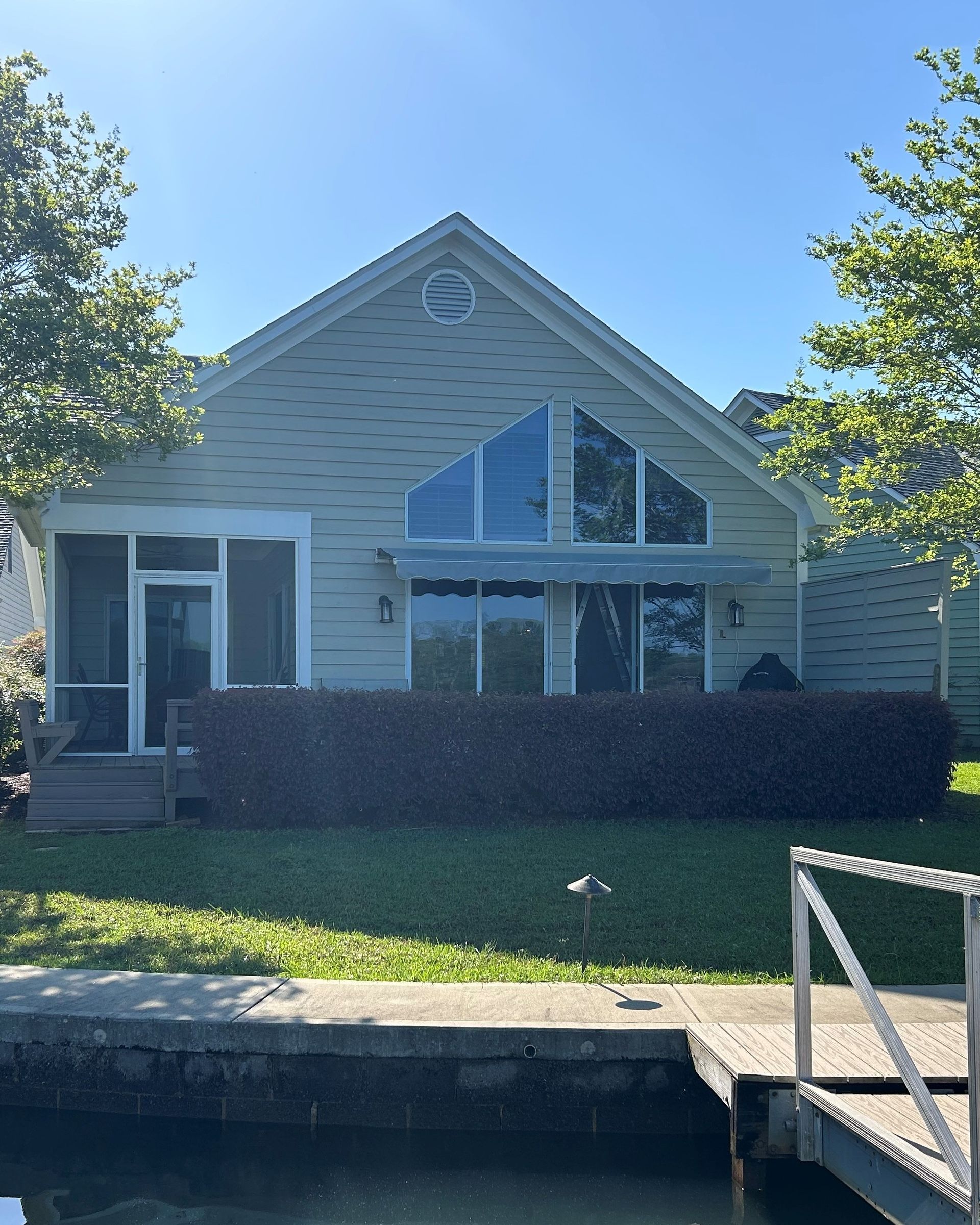 residential tinting in Dadeville AL - SPF Dimmed Crystal Tint keeps the natural exterior look. Blocking uv heat gain from home windows at Lake Martin. Dadeville, AL
