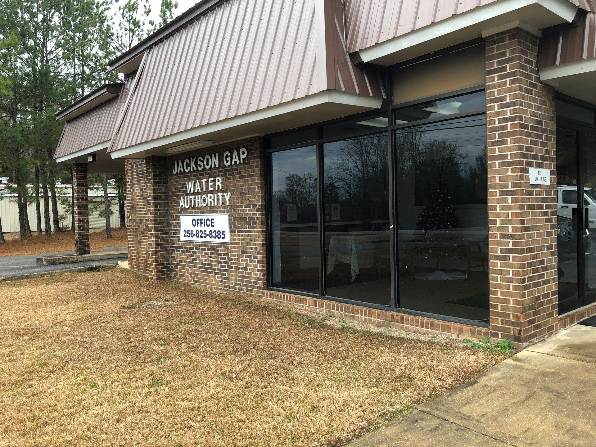 Professional office window tinting service - home or business tinting in Alabama
