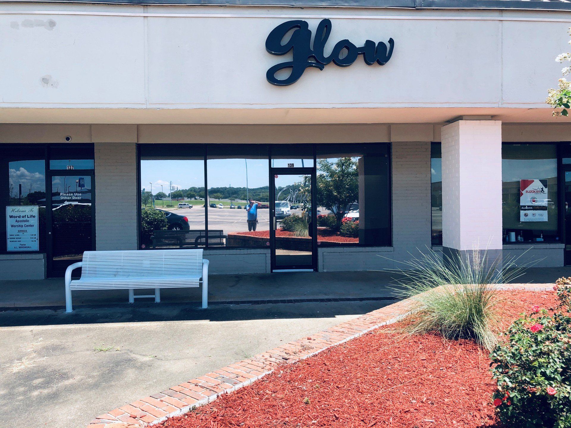 spf business tint in Montgomery AL - Heat & Glare have been stopped from disrupting the work flow inside Glow Salon in Montgomery, AL