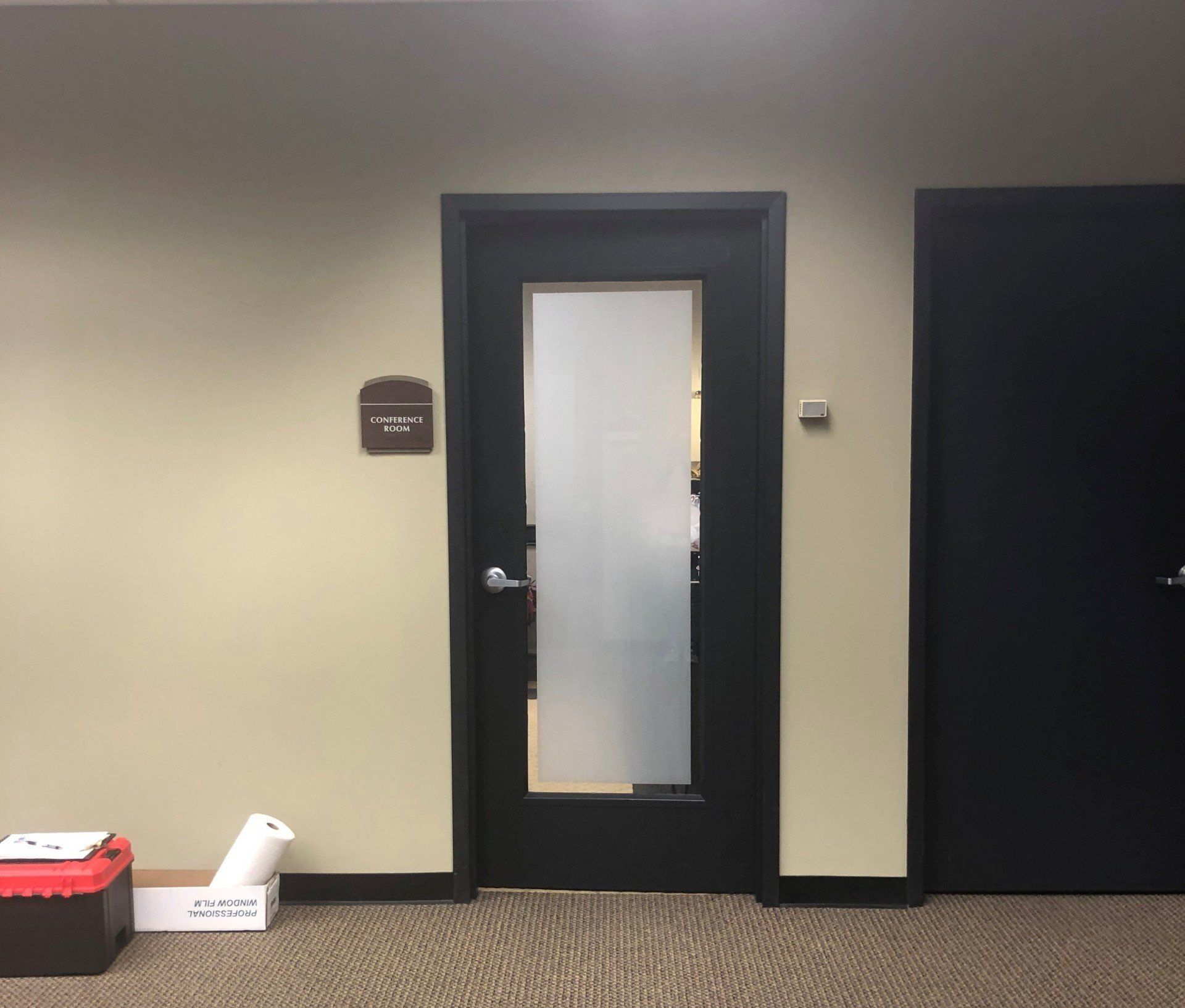 Decorative White Frost installed adding privacy and climate insulation on 12.12.2019 - Interior office tint at Palomar Insurance in Montgomery, AL