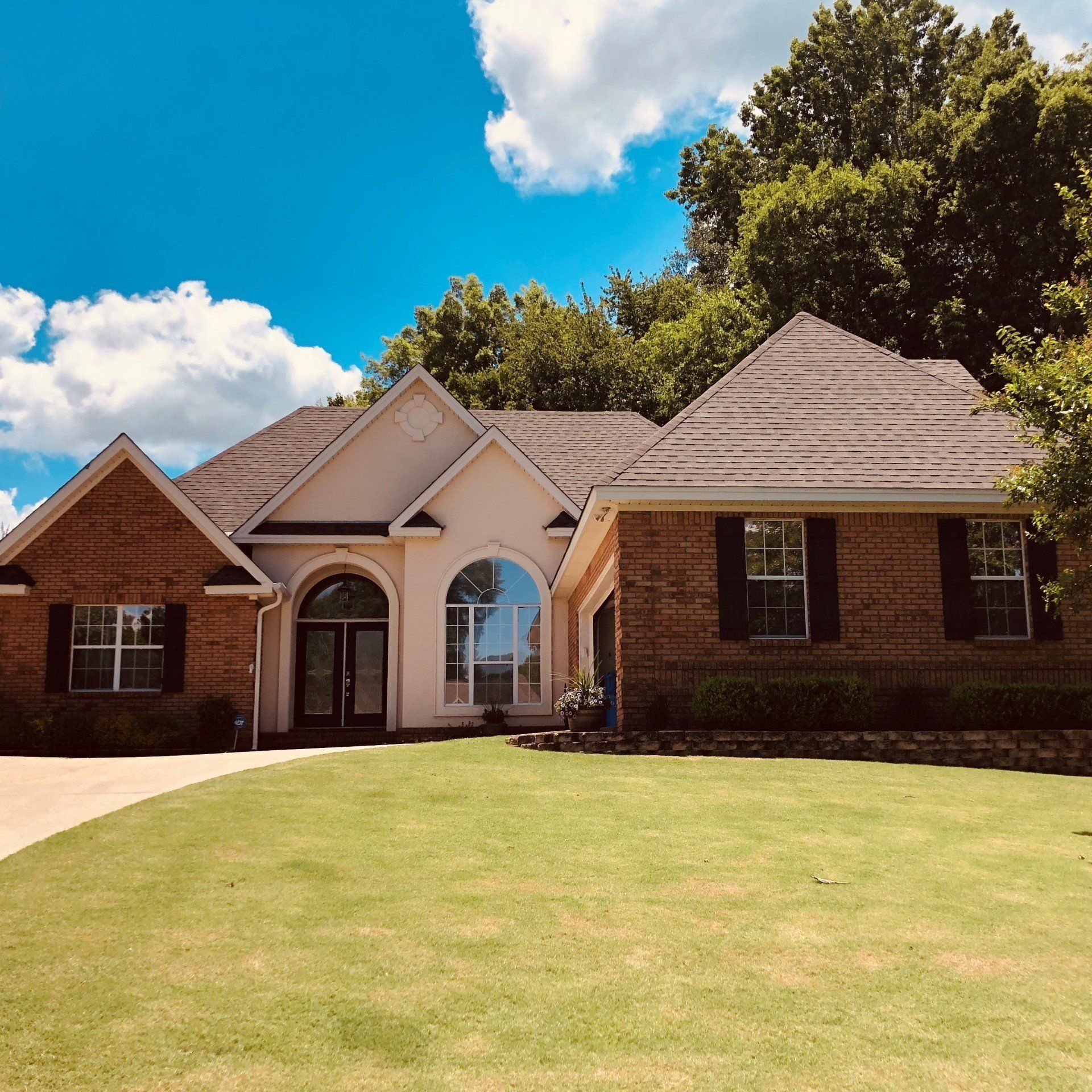home tinting Service in Prattville AL - Now 85% of the heat has been blocked with SPF Preferred home Tint. Allowing for an even climate and low energy costs in Prattville, AL