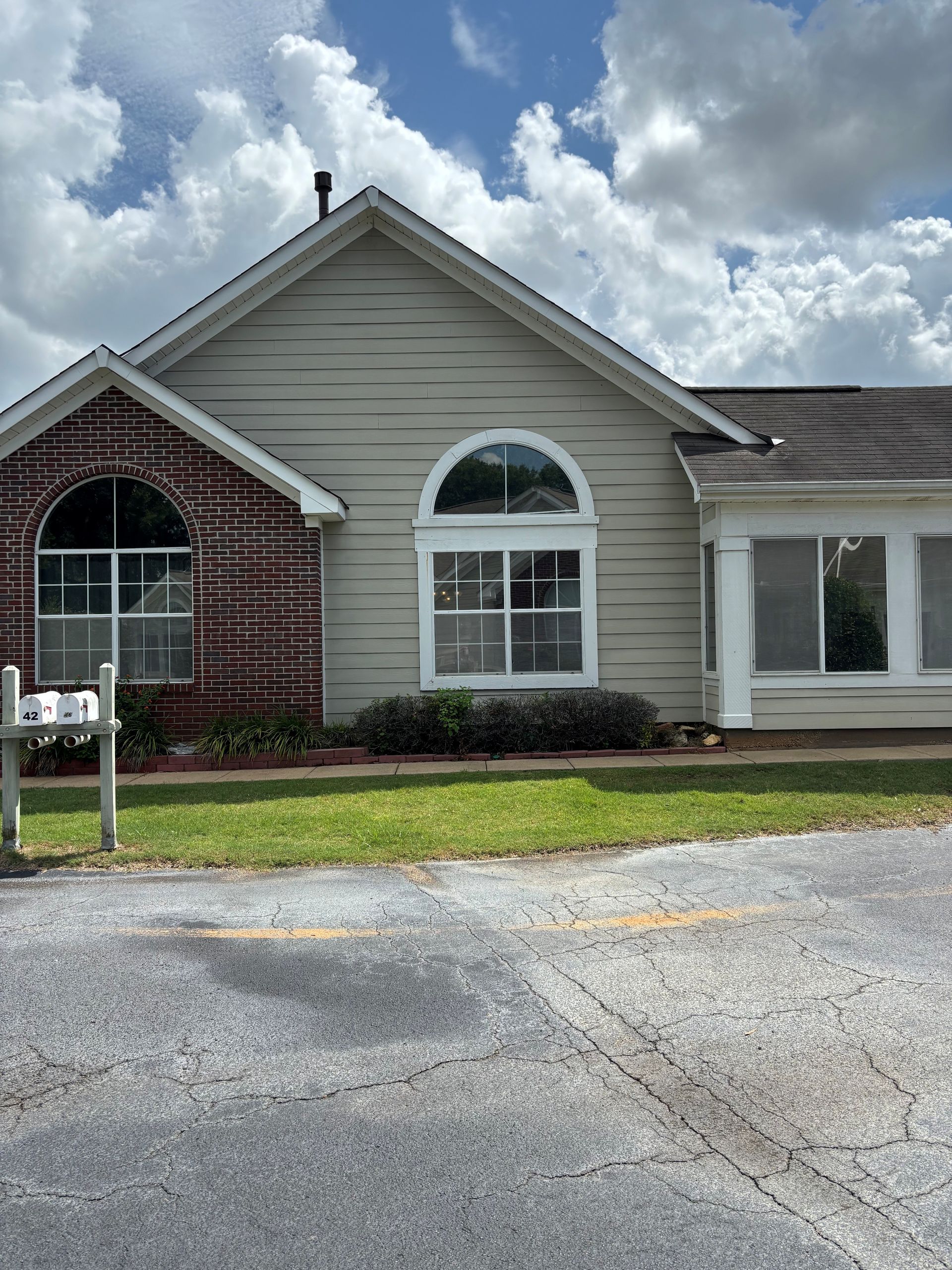 home tinting in Montgomery - SPF Dim Crystal Tint creates tranquility with power efficiency near Arrowhead in Montgomery AL