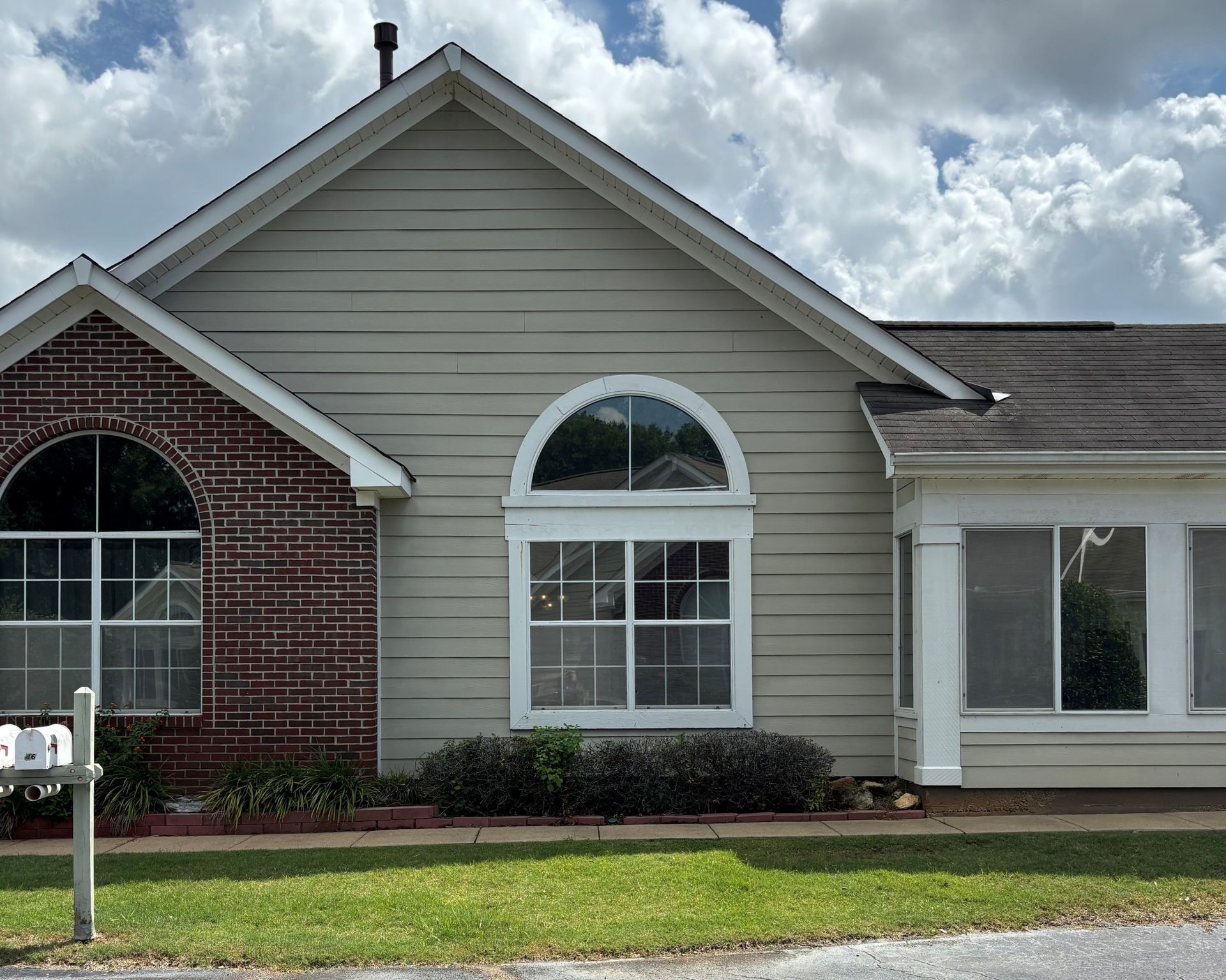 home window tinting service - SPF Dim' Crystal Tint delivers tranquility with power efficiency. Montgomery AL