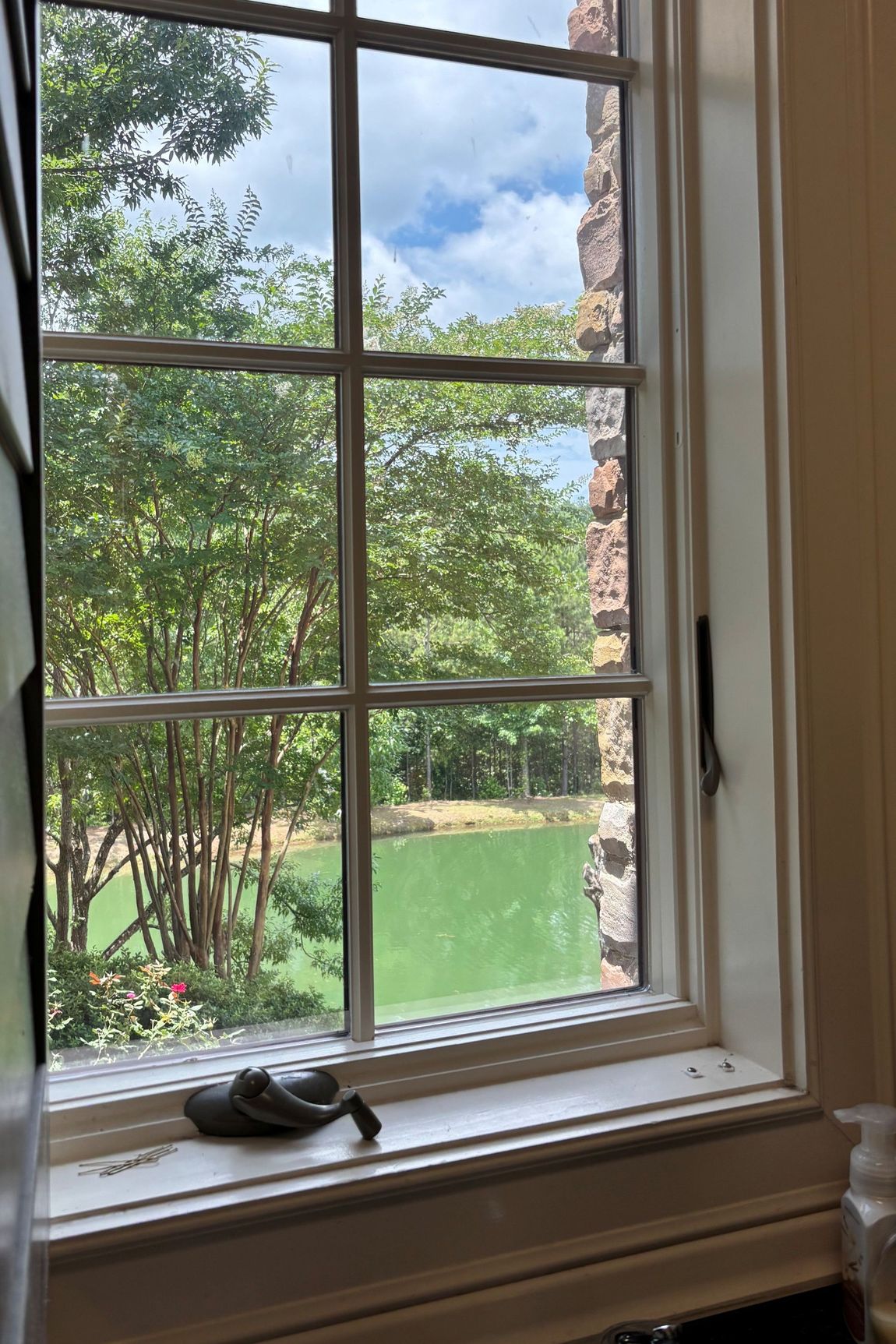 residential window tinting in Prattville AL - SPF Platinum Tint delivers unmatched benefits in heat rejection with one-way privacy for home windows in Prattville Montgomery Millbrook and south central AL