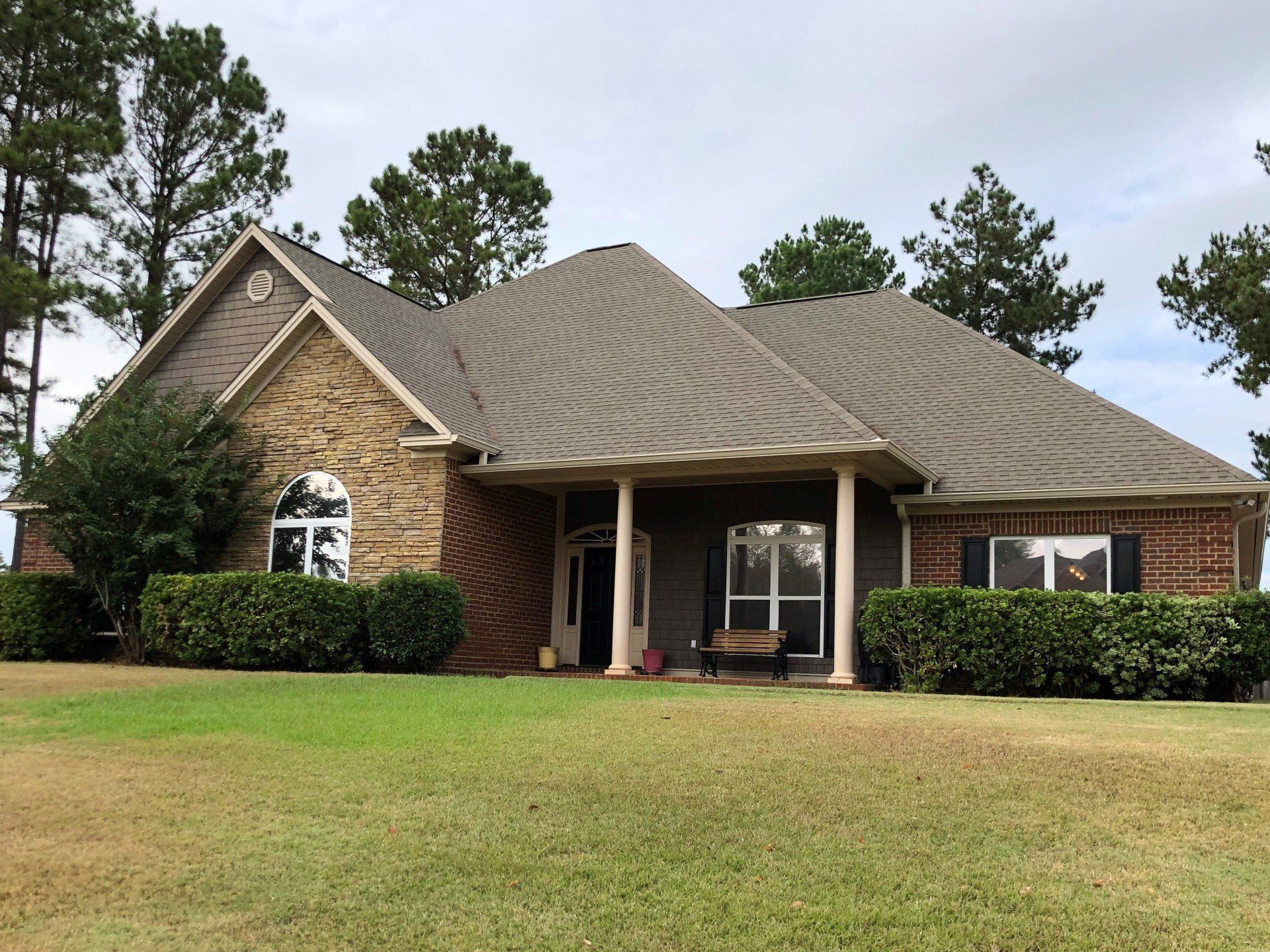 Best residential window efficiency in Wetumpka AL - Leading-performance power-saving SPF window treatment also eliminates bright UV Sun Glare from this Wetumpka home.