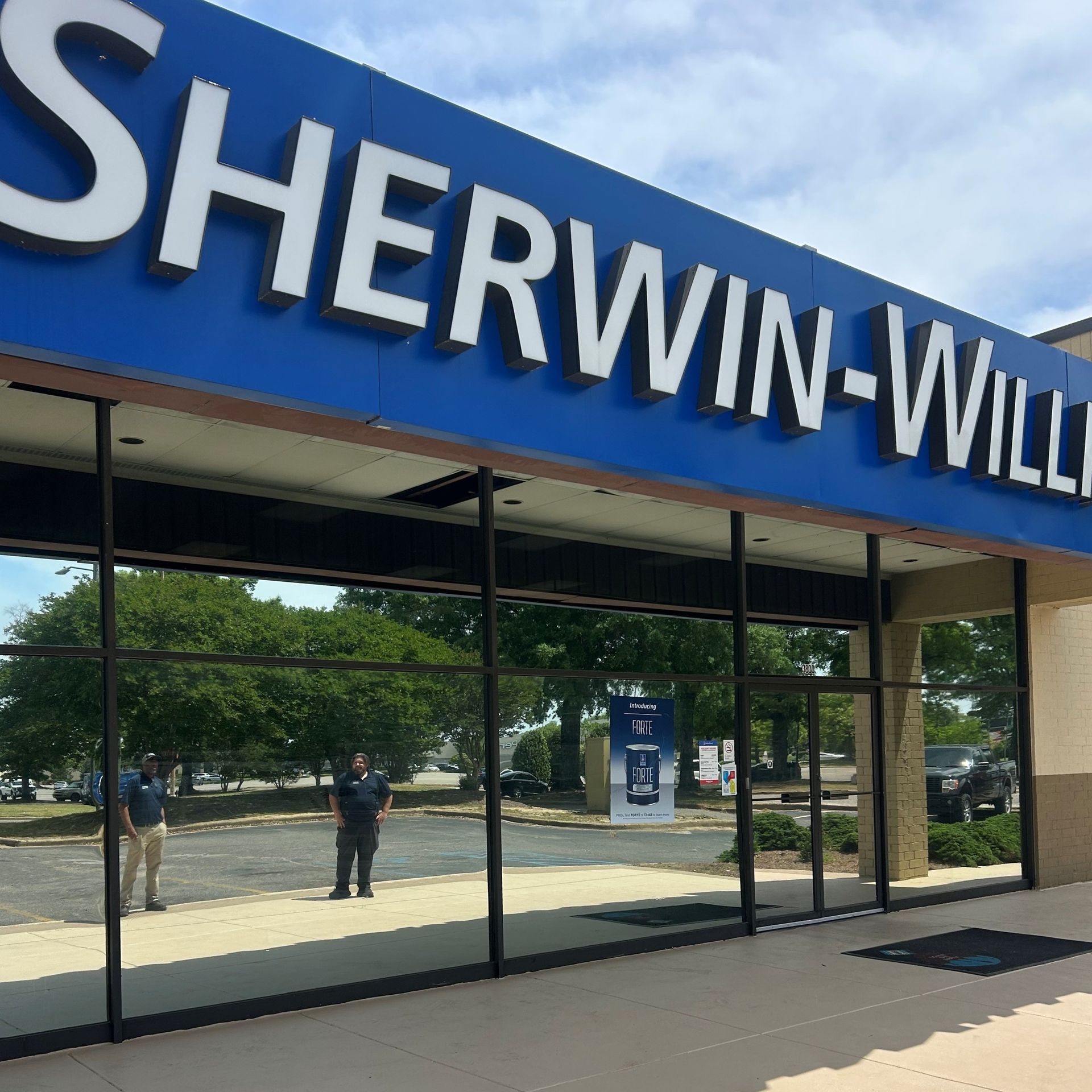 tinting Montgomery AL - SPF Ultra Tint rejects UV heat with Sun glare from Sherwin-Williams windows by eastdale mall  in Montgomery AL