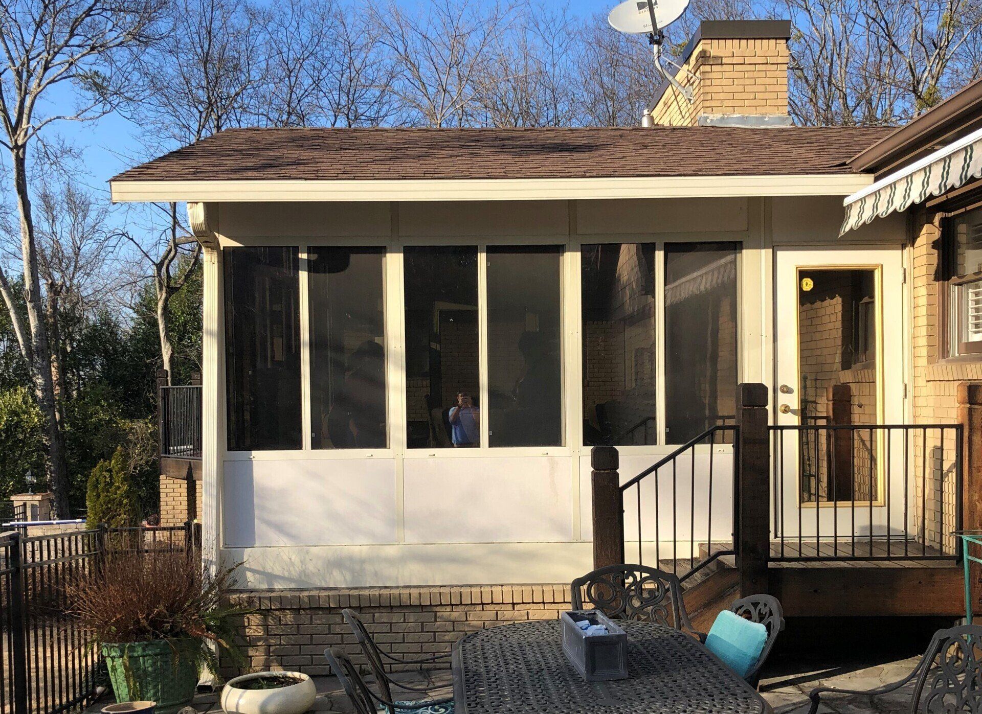 home window tinting service in Birmingham, AL - Now the perfect environment has been created with SPF Residential tint. Blocking 85% heat from entering this Sunroom in Birmingham, AL