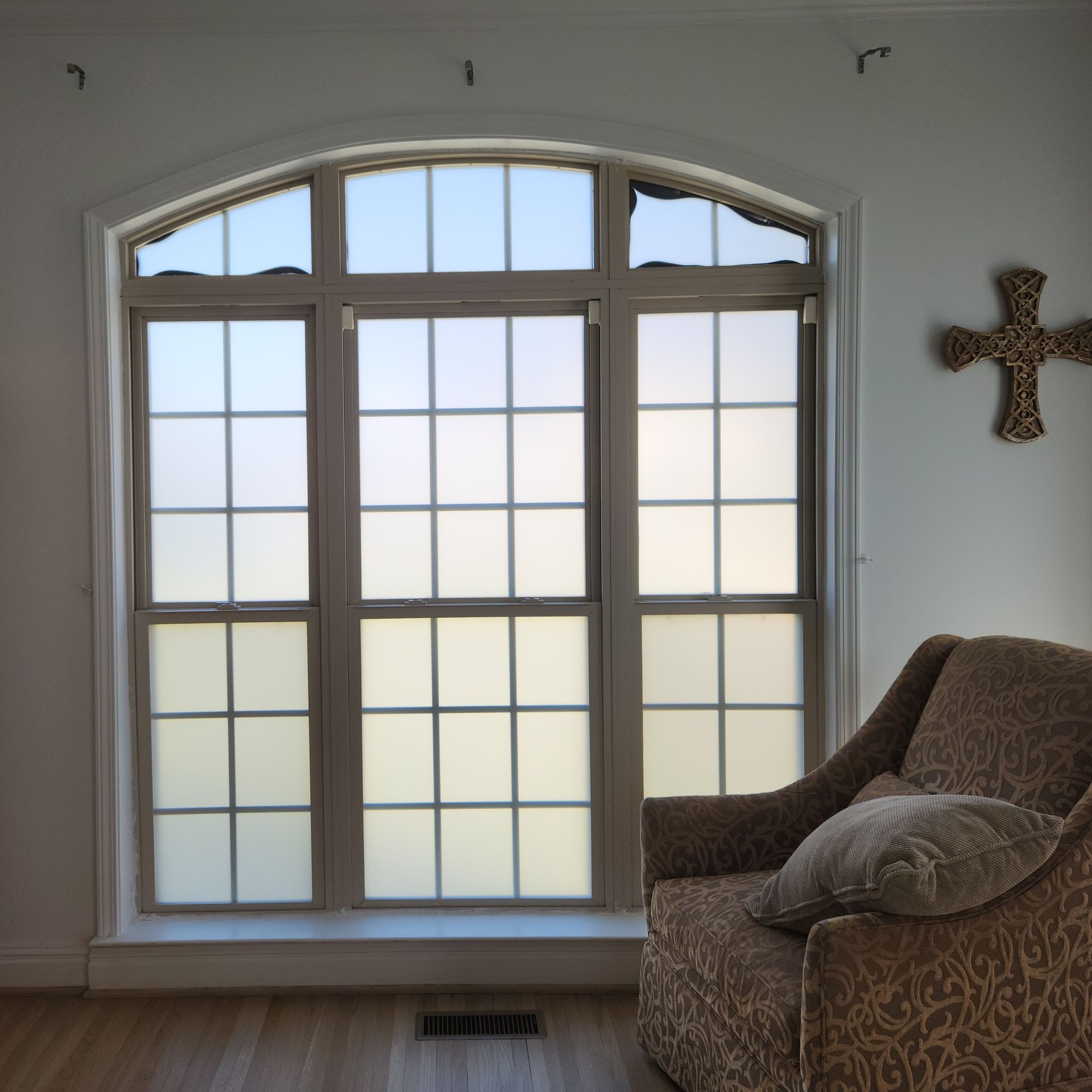 home tinting - floors and furnishings are safe from UV-Fading in AL. Glare and heat also blocked by SPF Tint