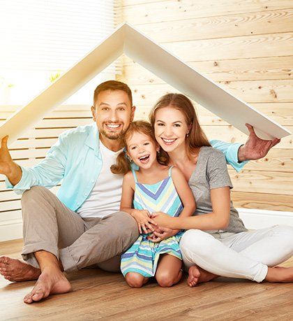 Insurance Agent — Happy Family in Laredo, Texas