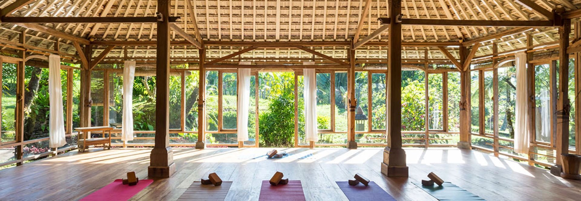 Prana Dewi Mountain Retreat Yoga