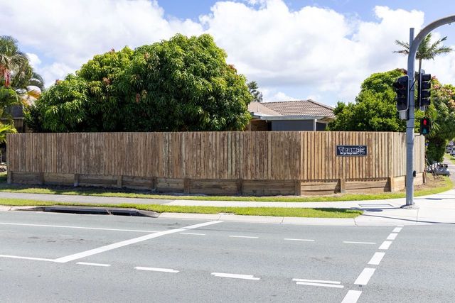 Timber fencing