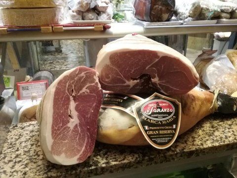 prosciutto crudo gran riserva