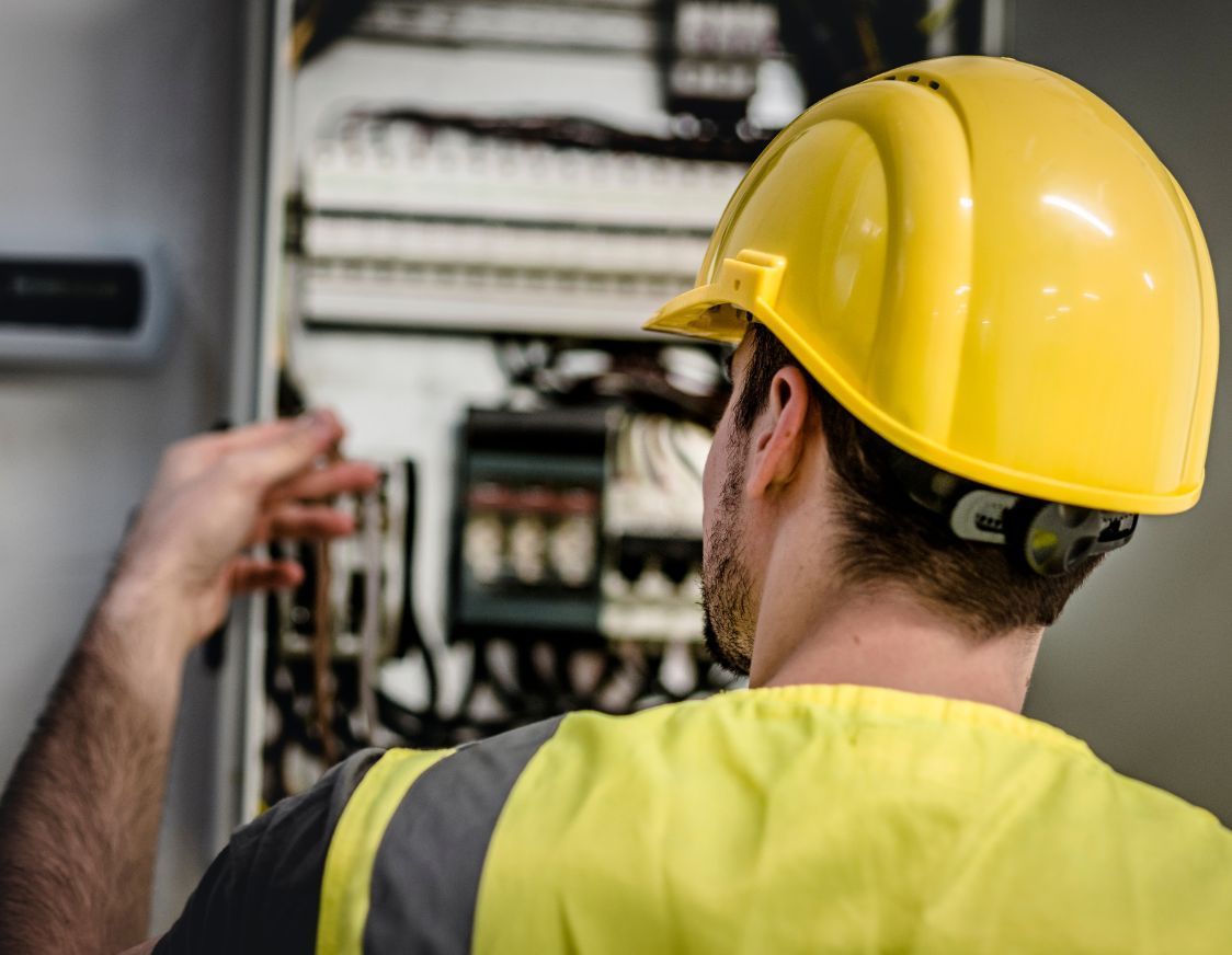 Essential Guide to Understanding the NEC Code for Electricians