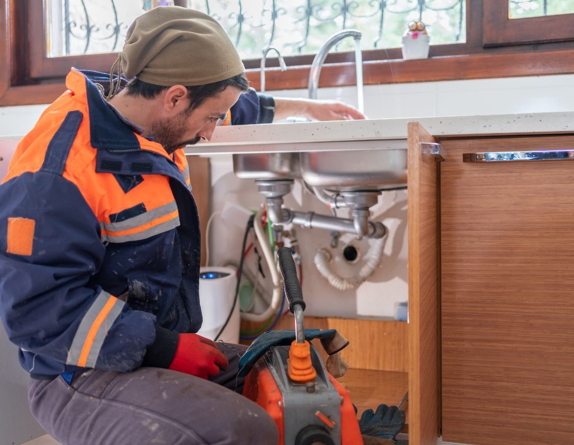 Essential Power Tools for Boosting Plumbing Project Efficiency