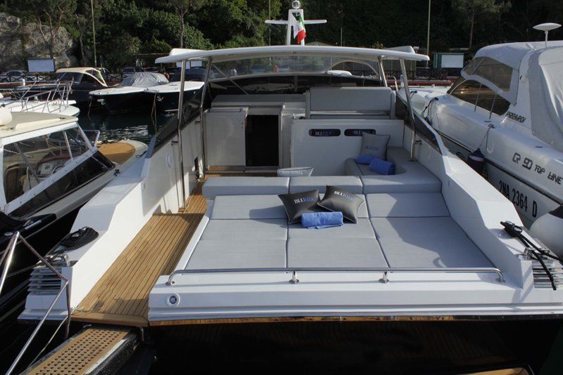 Parte esterna di uno Yacht