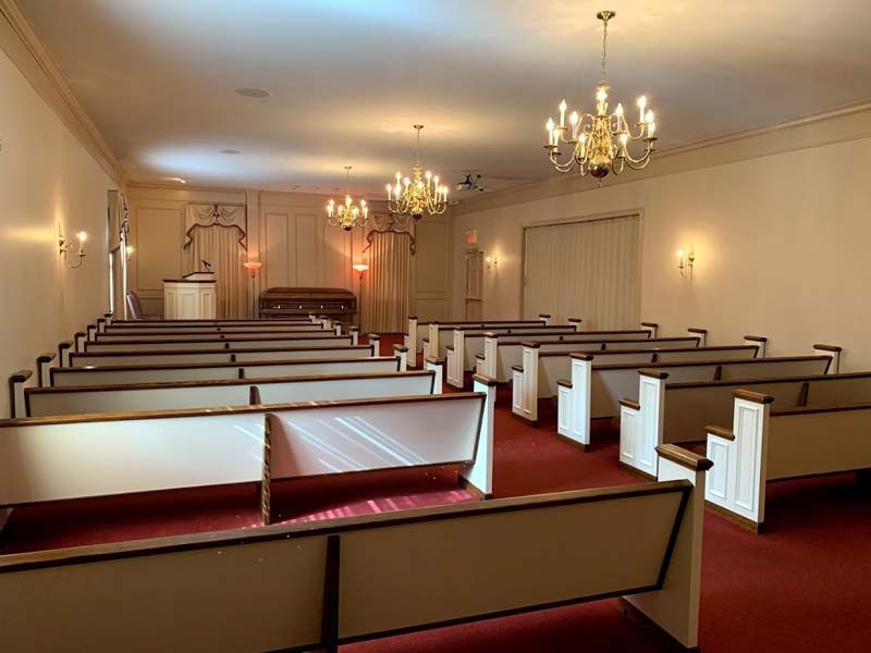 Viewing/chapel seating at Betts & West Funeral Home in Nicholasville, KY