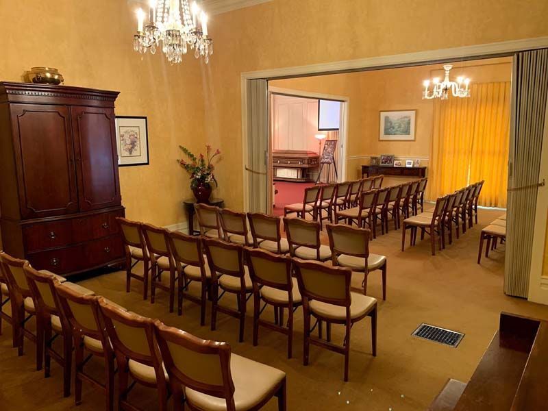 Viewing/chapel seating at Betts & West Funeral Home in Nicholasville, KY