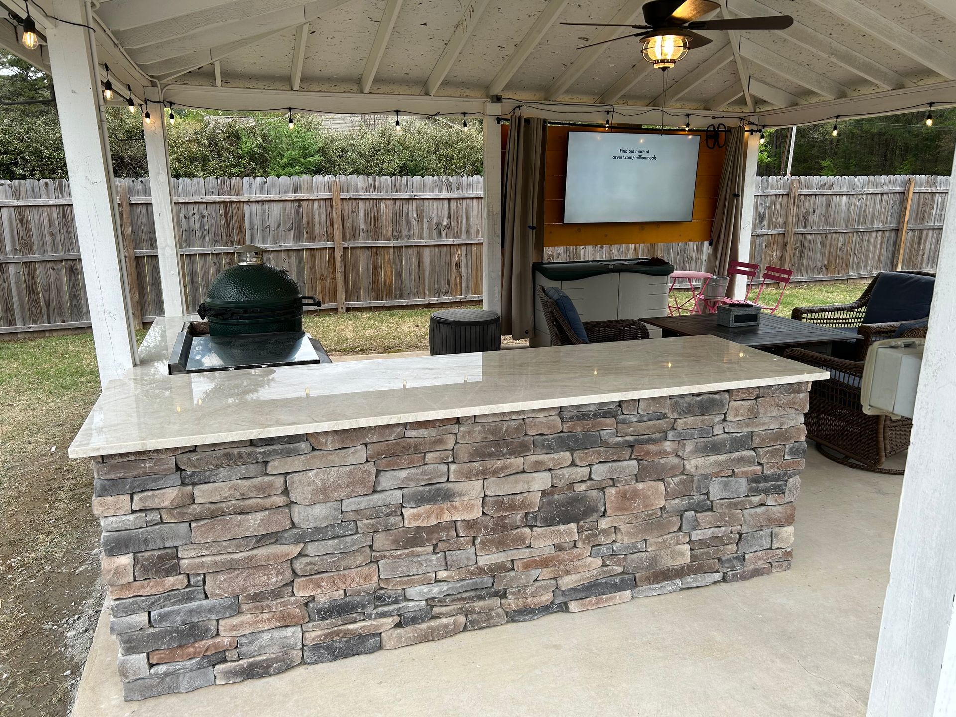 Finished outdoor kitchen in Arkansas