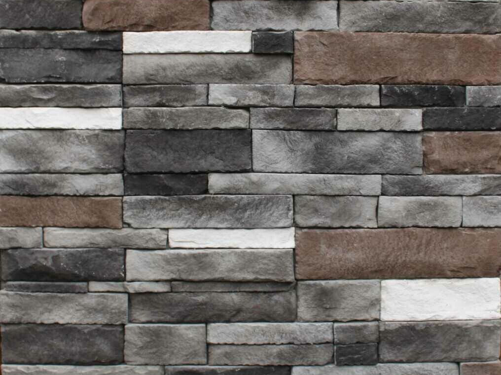 Picture of Mountain Ledge Style Residential Stone Veneer in Arkansas