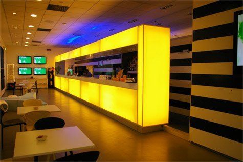 mobili alla triennale a Segrate, MI