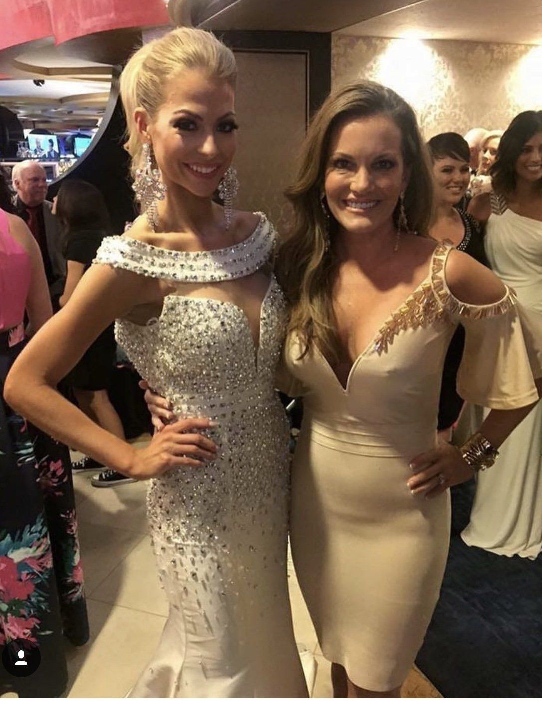 Picture of Lisa Dean