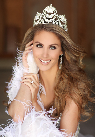 Picture of Nicole Cook, Mrs America 2019