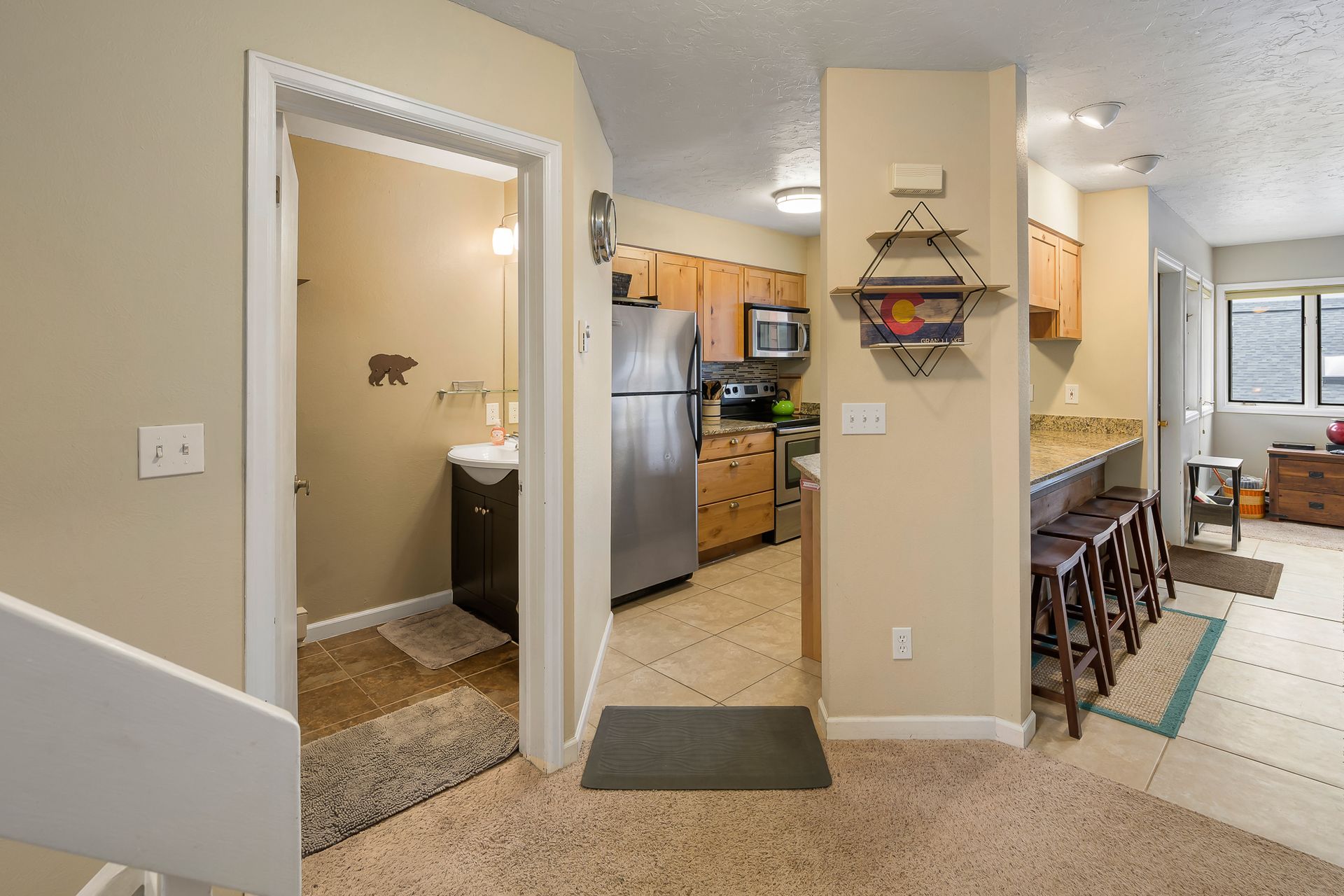 35 Promontory unit 9 kitchen hallway