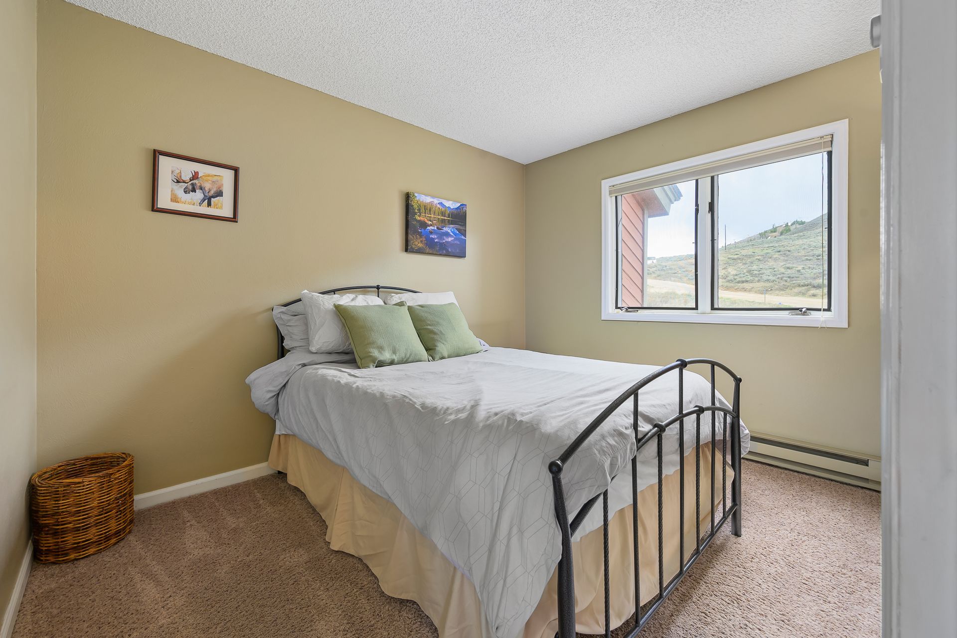 35 Promontory unit 9 ground level bedroom 2