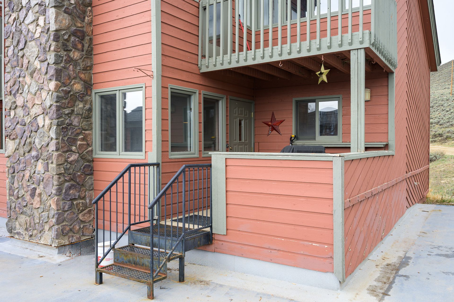 35 Promontory unit 9 front entry