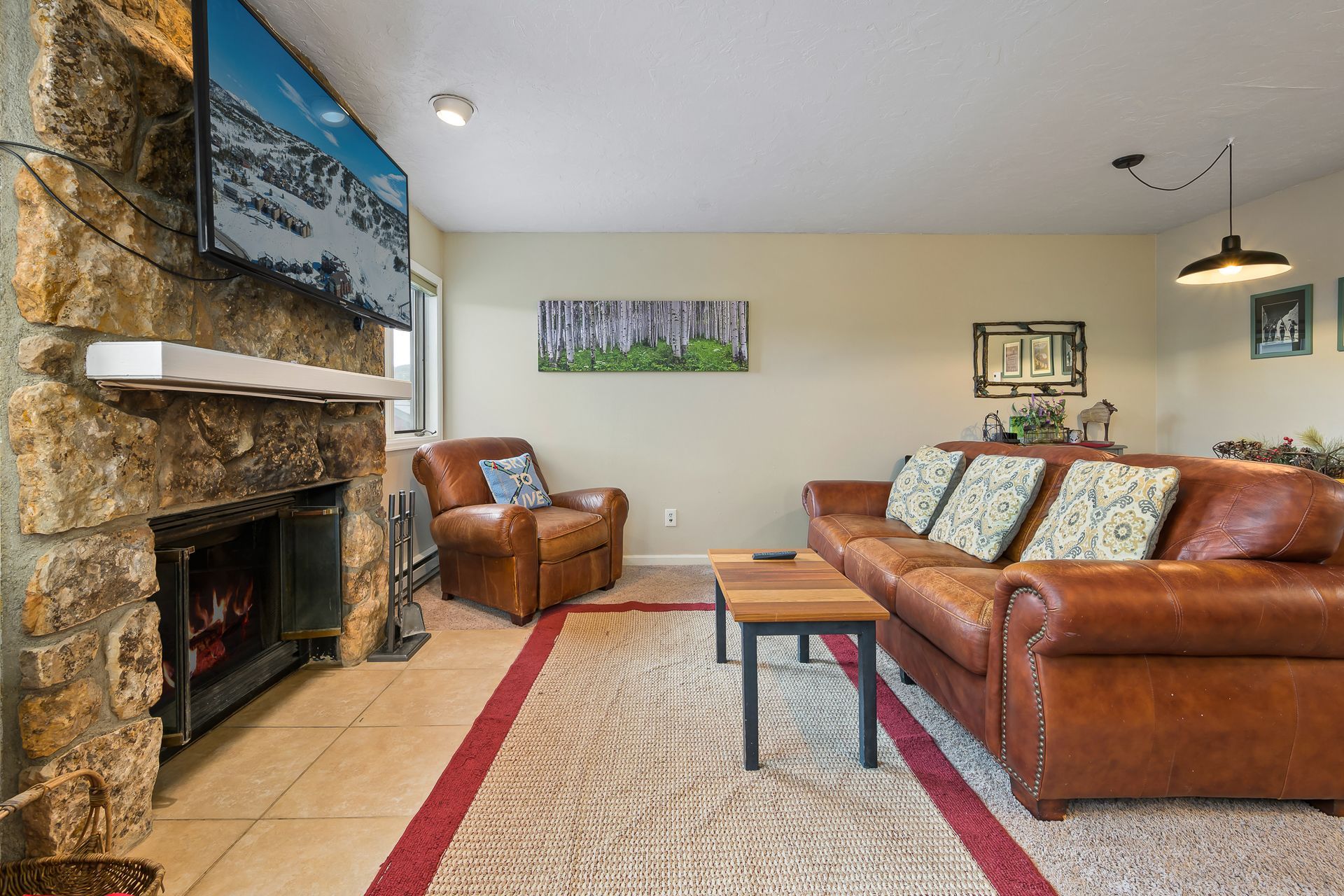 35 Promontory unit 9 living room 1
