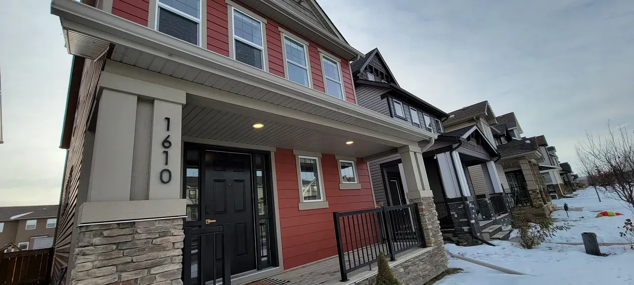Energy-efficient light fixture installation & repair for modern Calgary homes