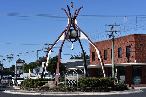 Roundabout With A Statue — Northern Rivers Headstones in Casino, NSW
