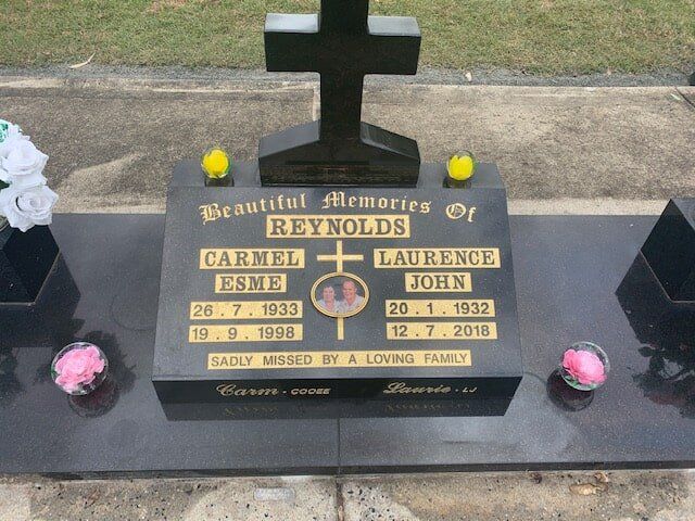 A Gravestone For Reynolds Carmel And Laurence John — Northern Rivers Headstones in Casino NSW