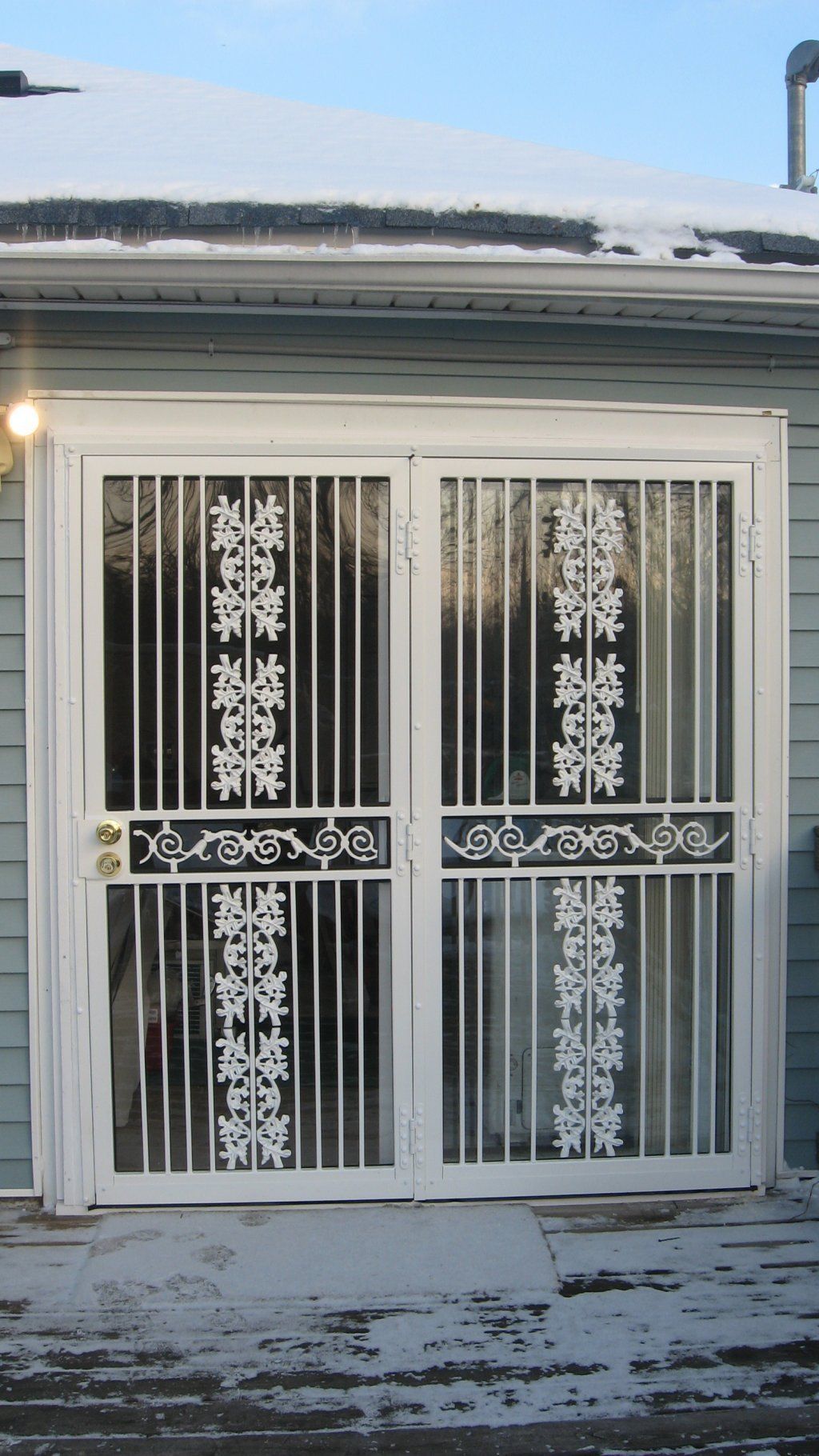 Double Door Tall Oak Maxi - Indianapolis, IN - Markin Sales Camper & Security Doors